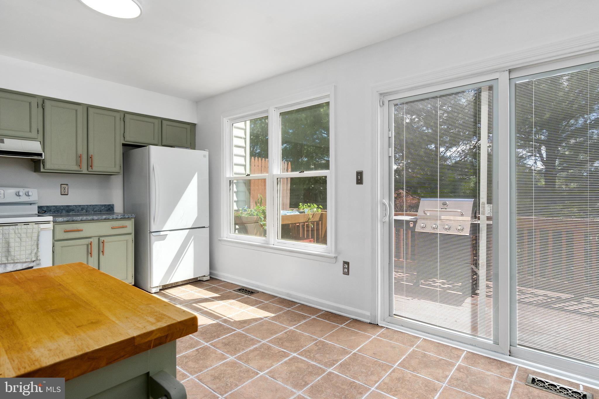 SPRING MILLS - Residential