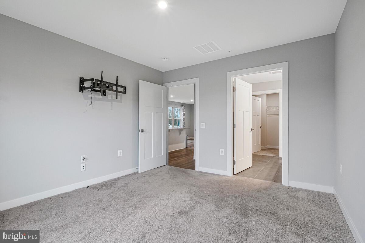 TIMOTHY BRANCH 55+ - Residential