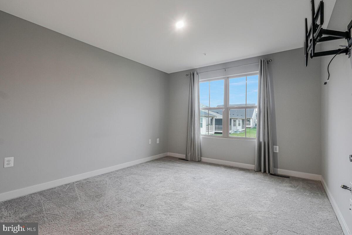 TIMOTHY BRANCH 55+ - Residential