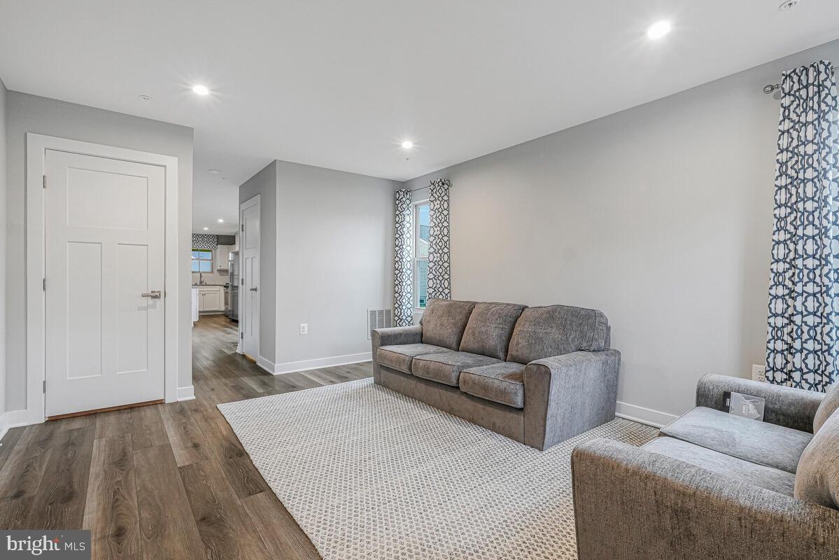 TIMOTHY BRANCH 55+ - Residential