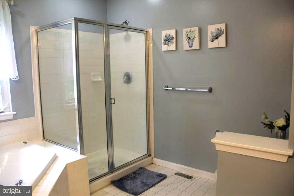 WHITAKER WOODS - Residential