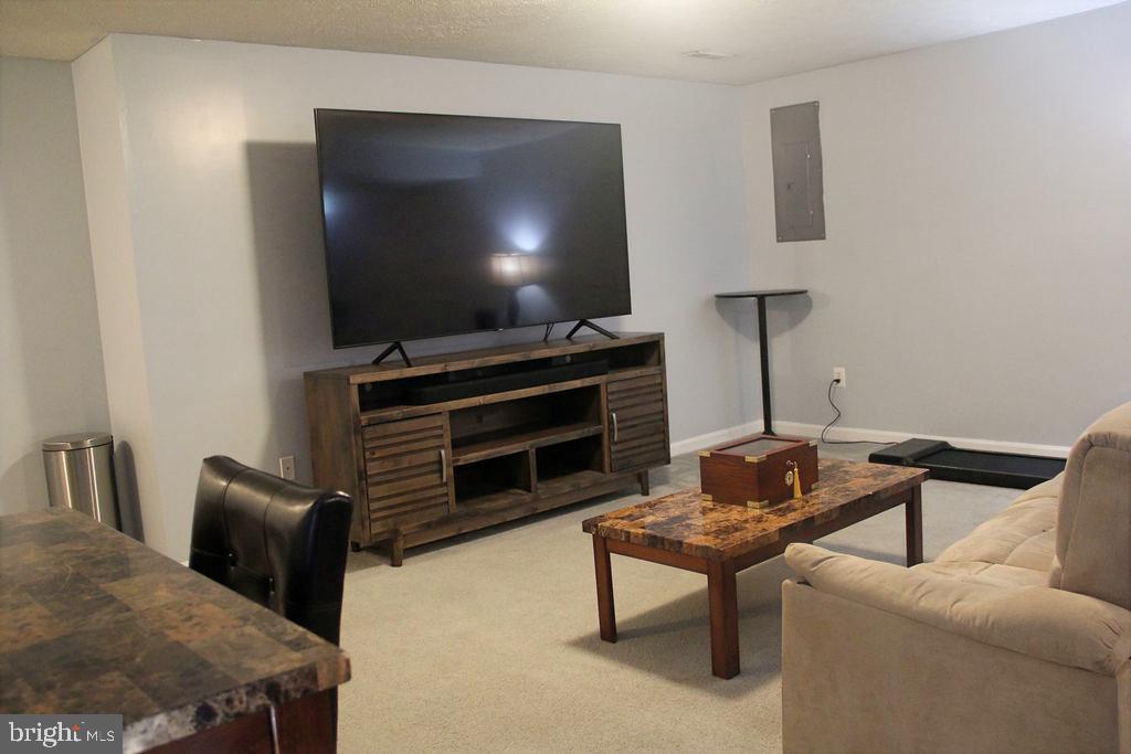 WHITAKER WOODS - Residential