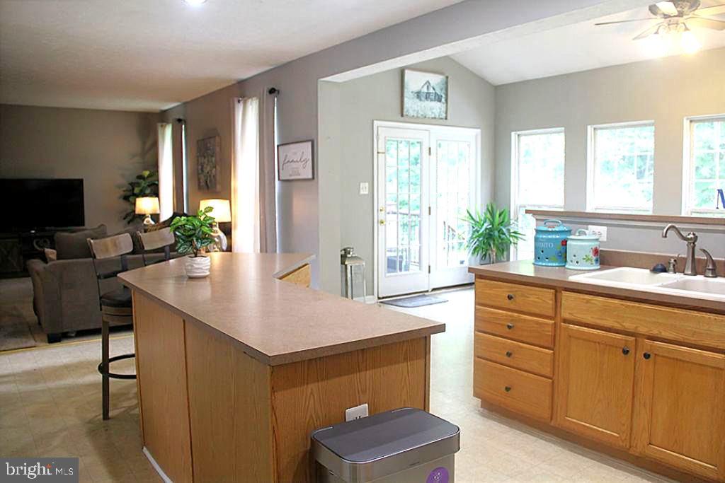 WHITAKER WOODS - Residential