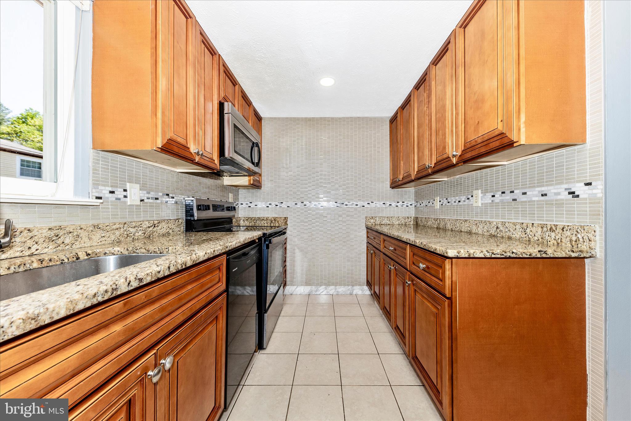 MILL CREEK SOUTH - Residential