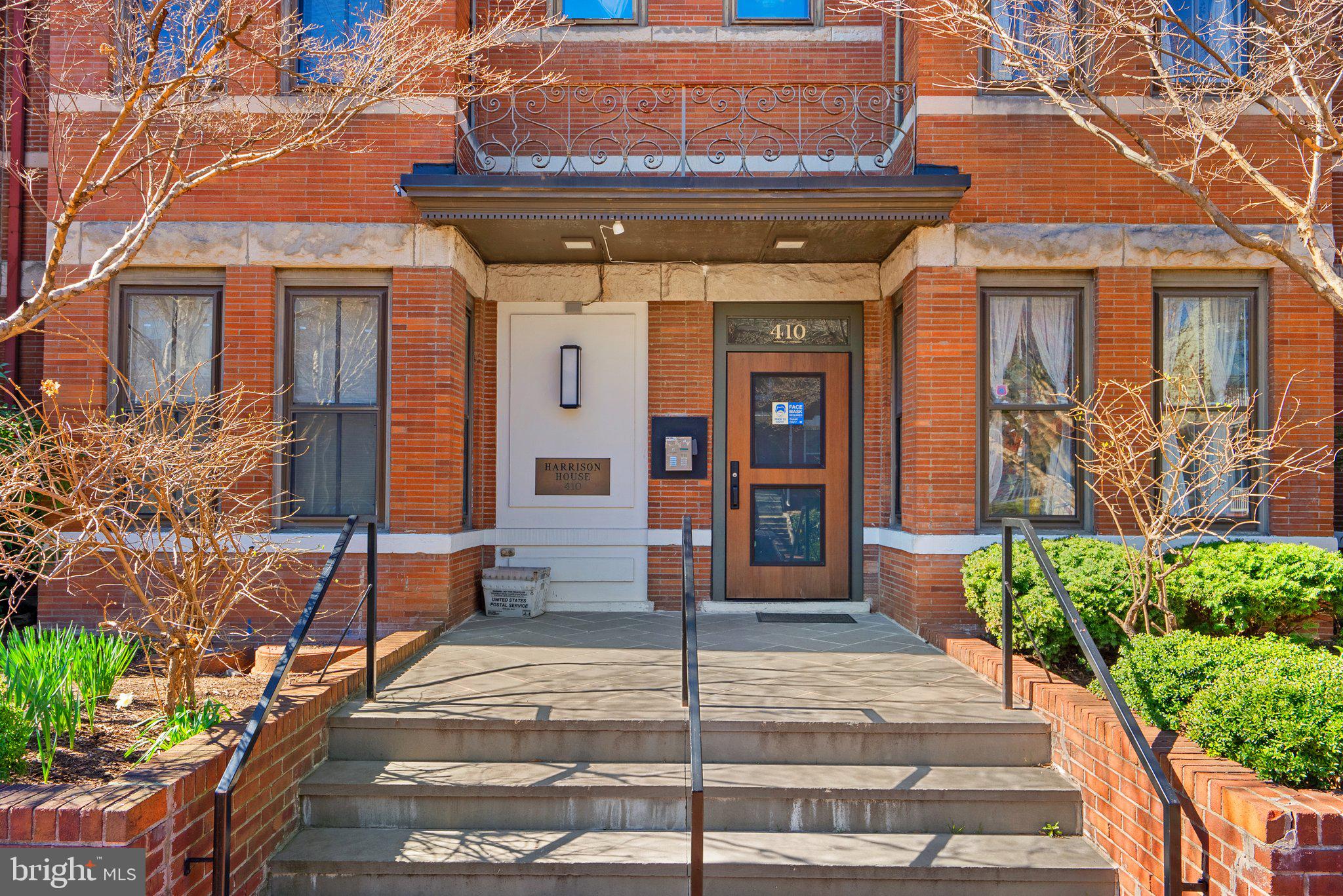 410 11TH STREET NE 6