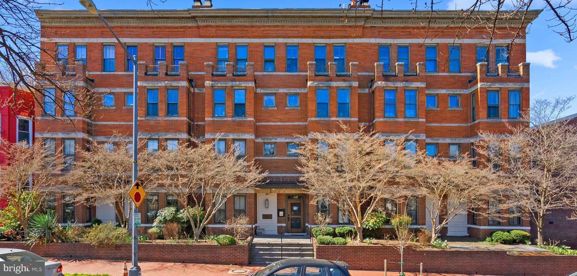 410 11TH STREET NE 6