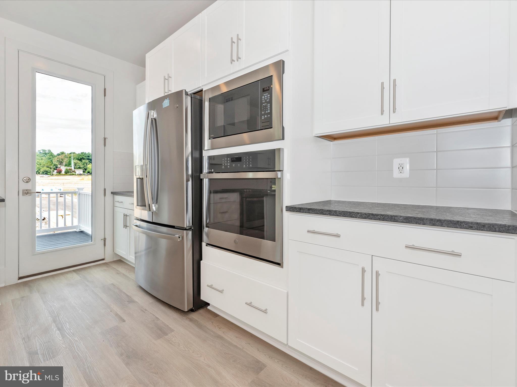 GAMBRILL GLENN - Residential Lease