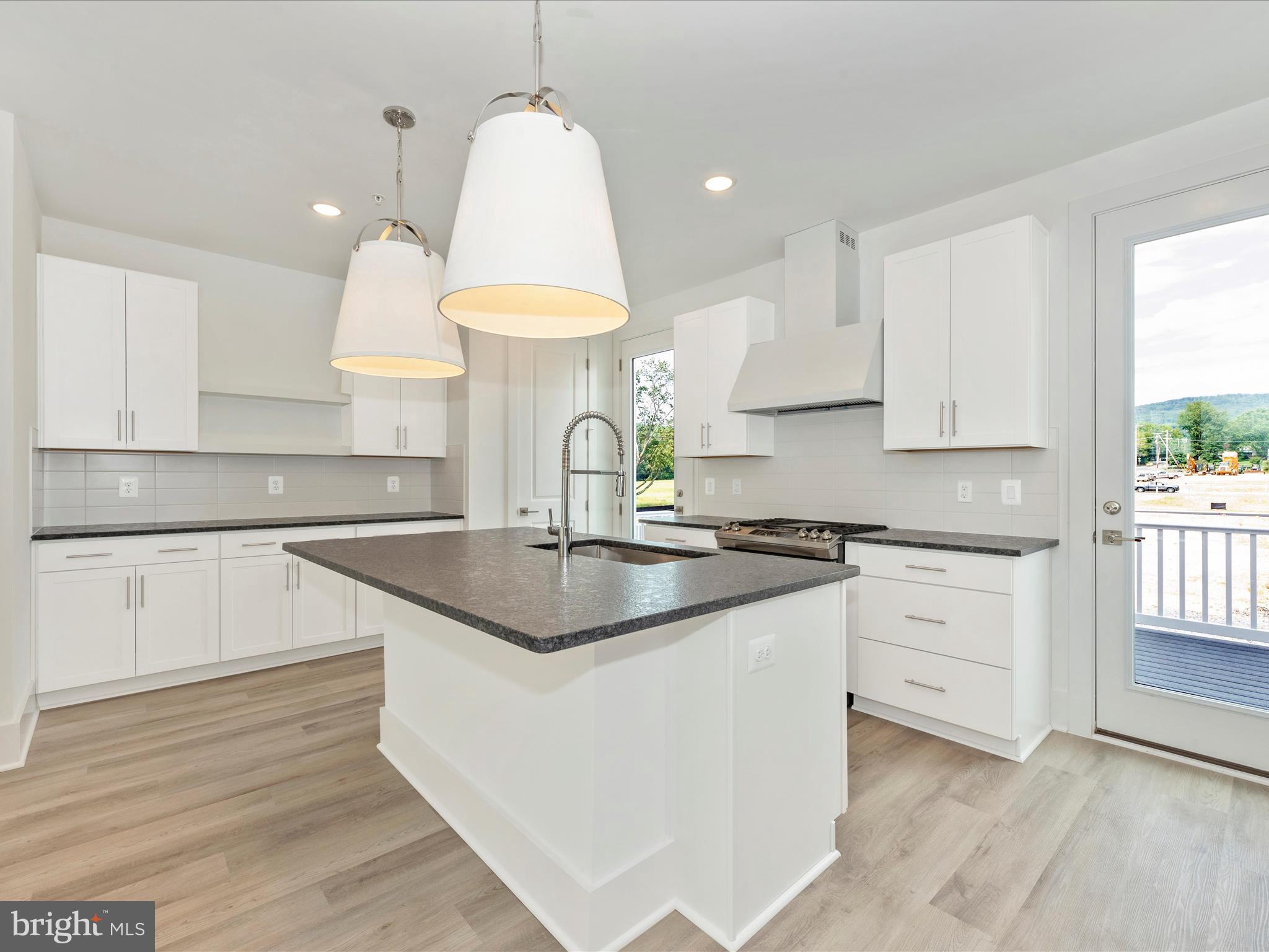 GAMBRILL GLENN - Residential Lease