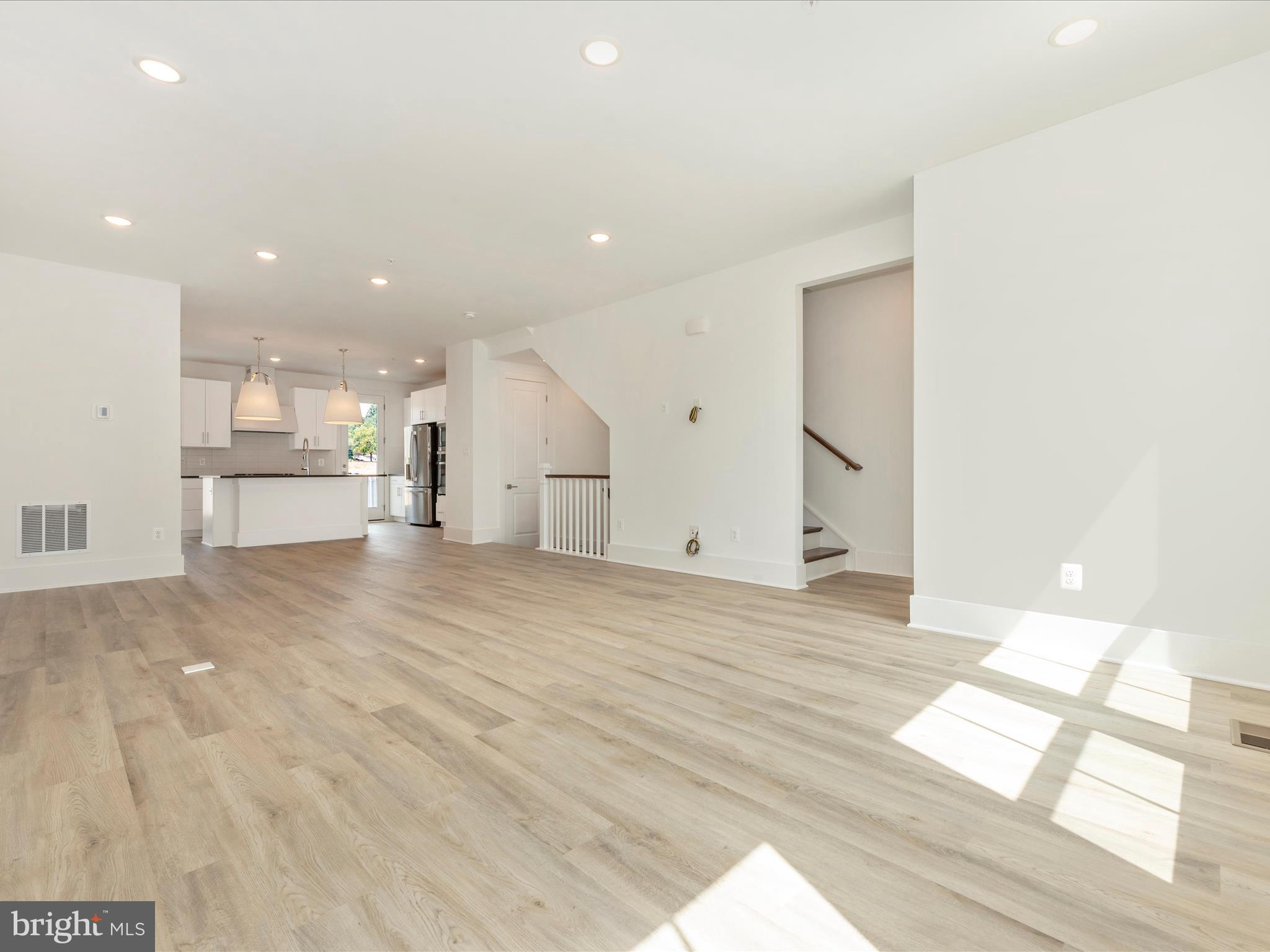 GAMBRILL GLENN - Residential Lease