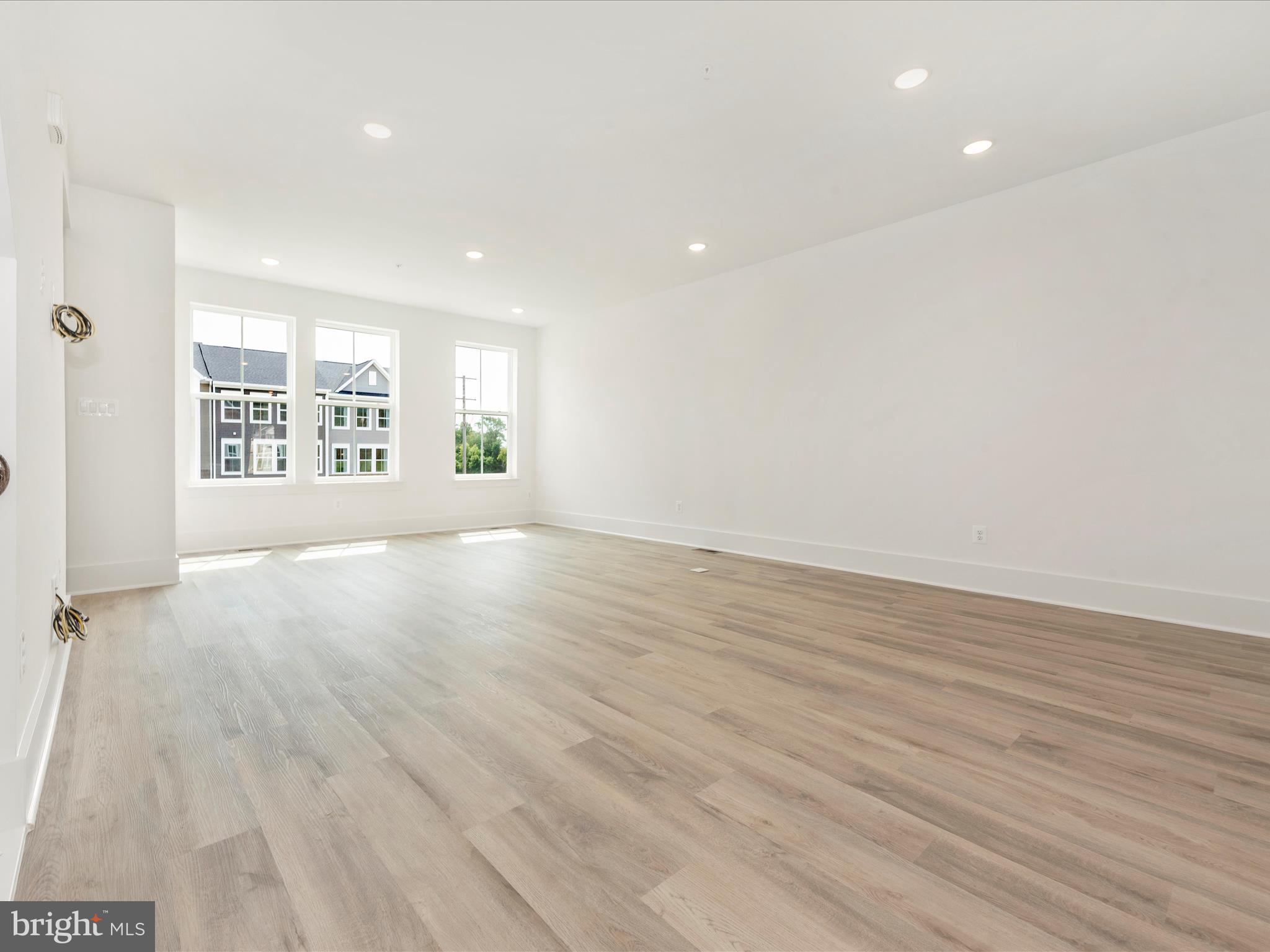 GAMBRILL GLENN - Residential Lease