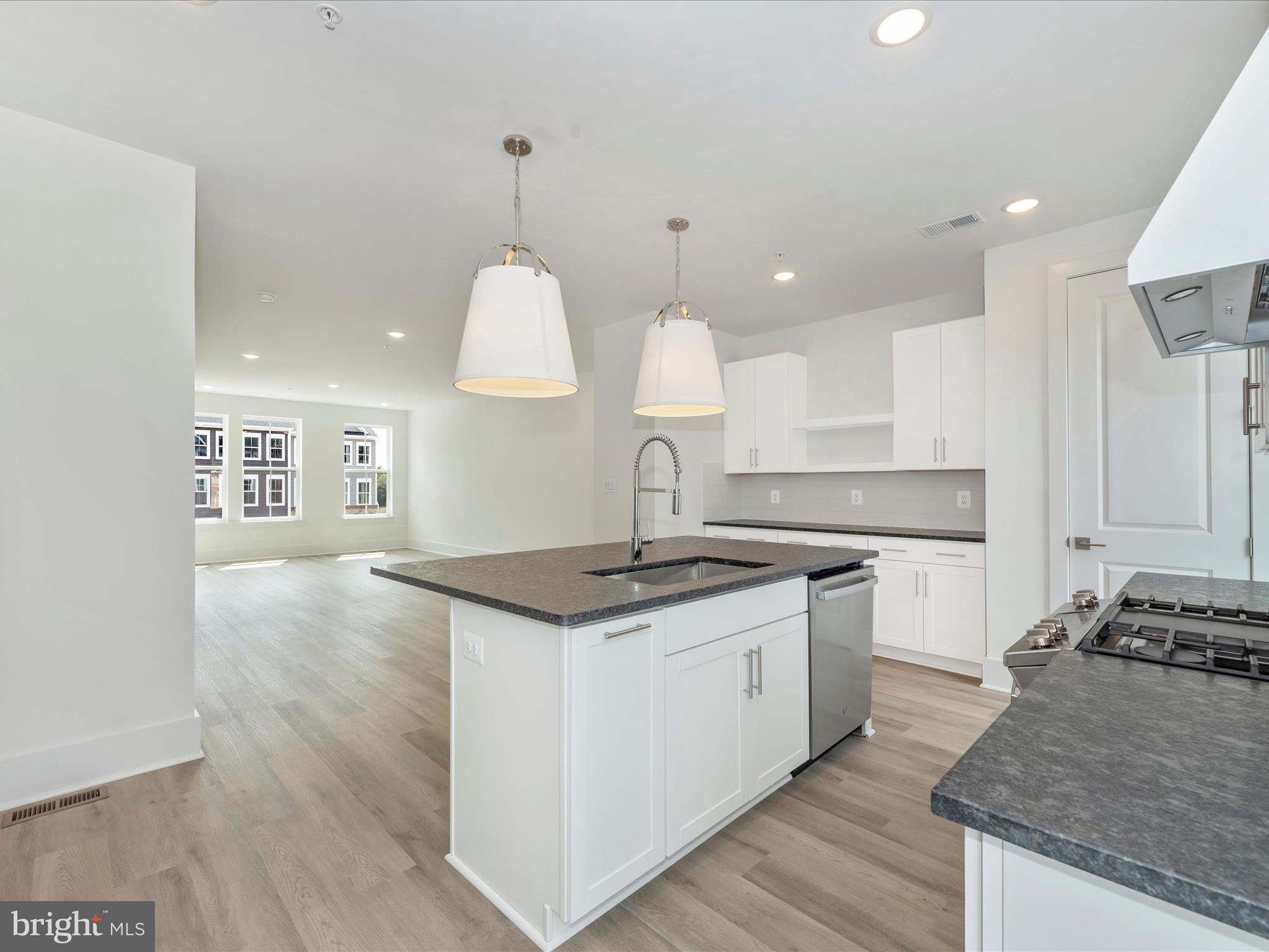 GAMBRILL GLENN - Residential Lease