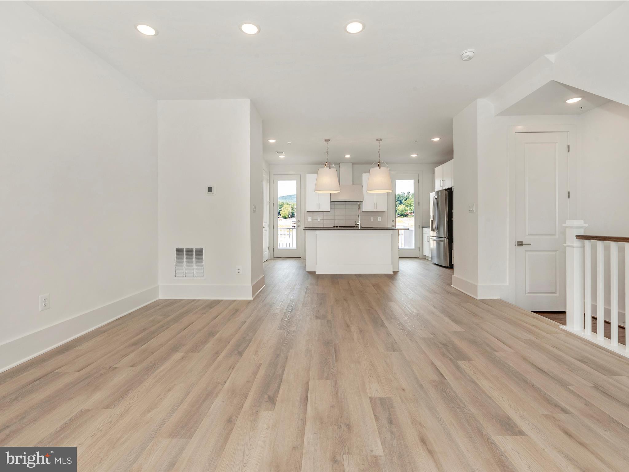 GAMBRILL GLENN - Residential Lease