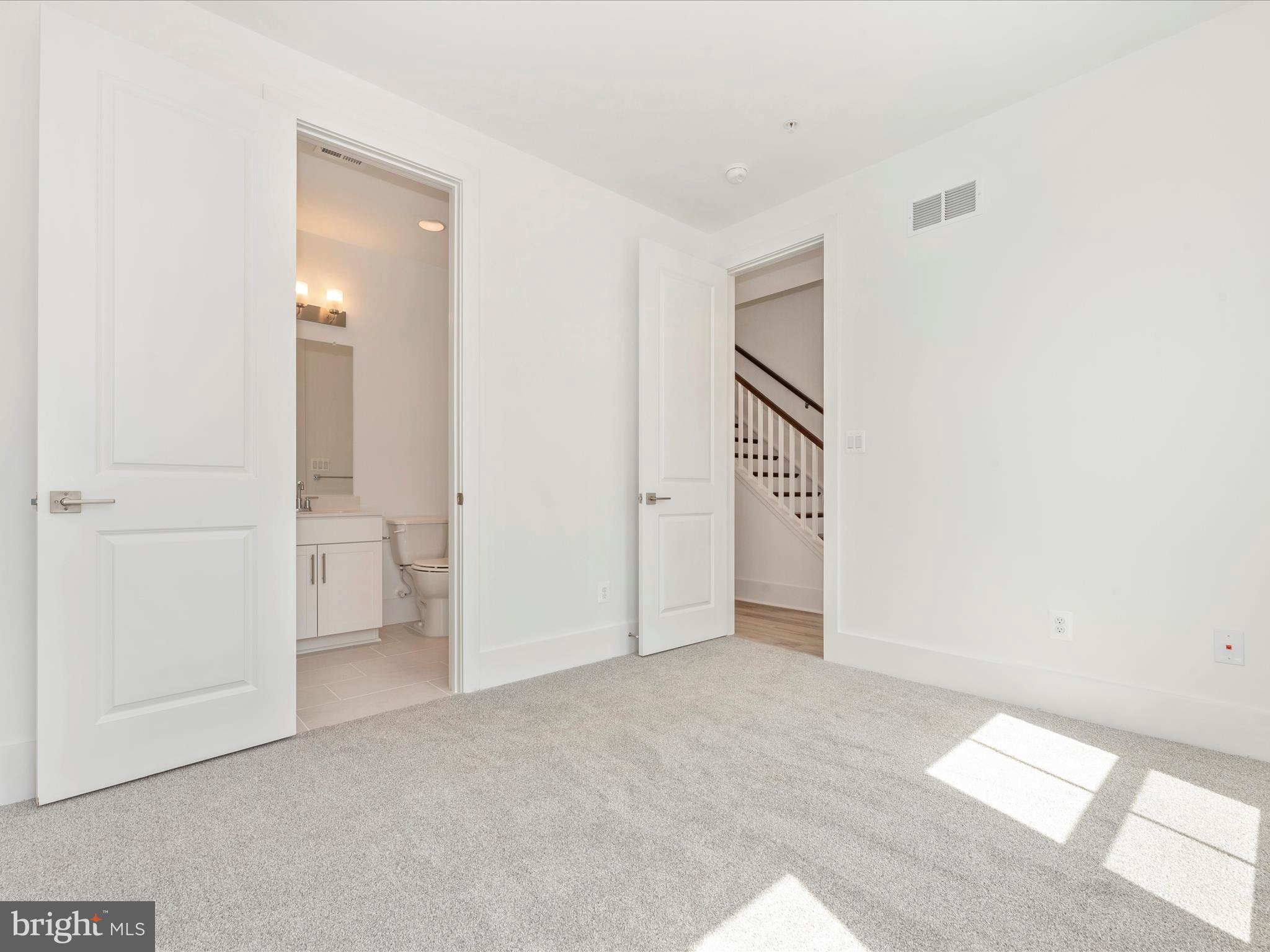 GAMBRILL GLENN - Residential Lease