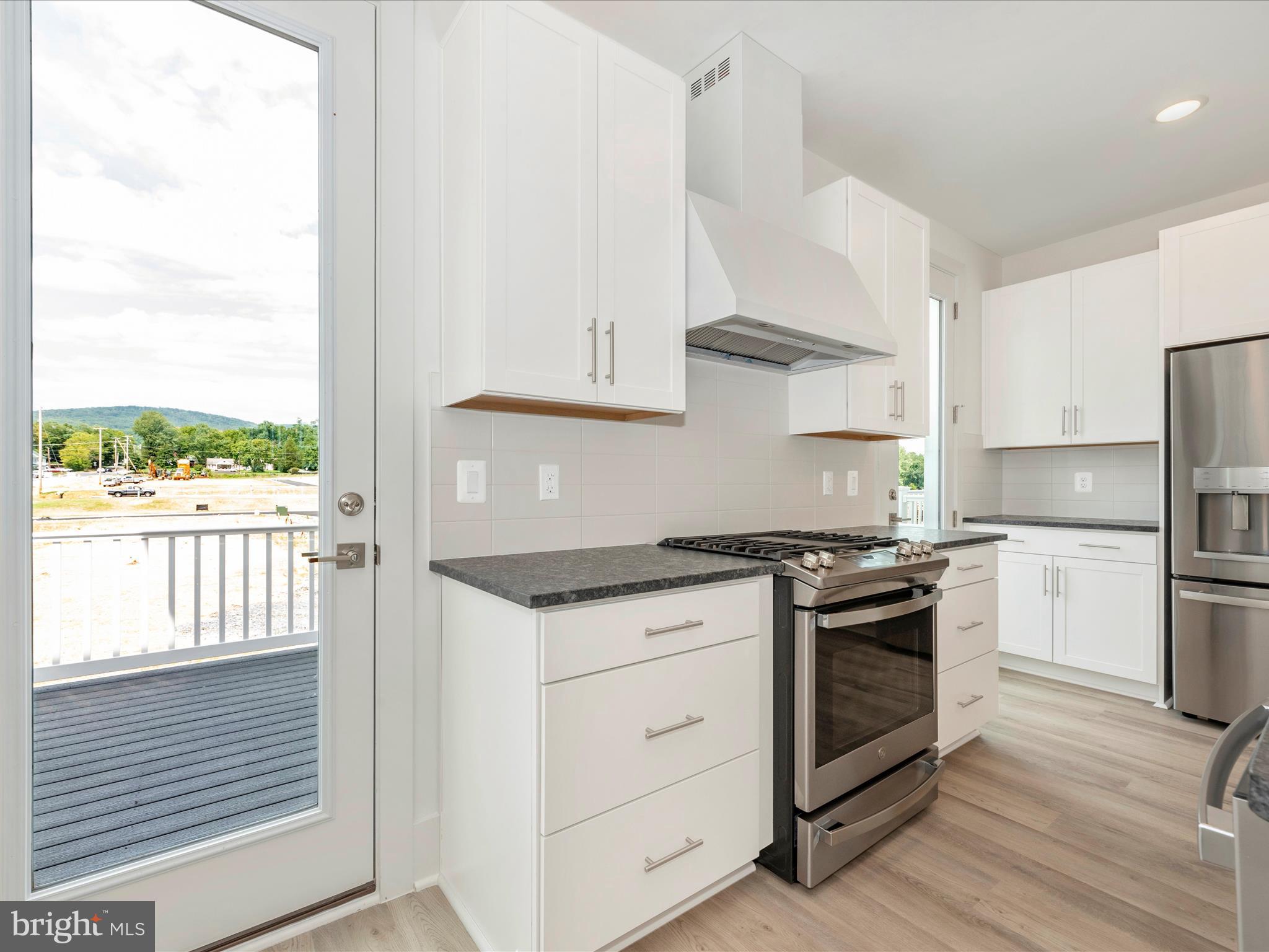 GAMBRILL GLENN - Residential Lease