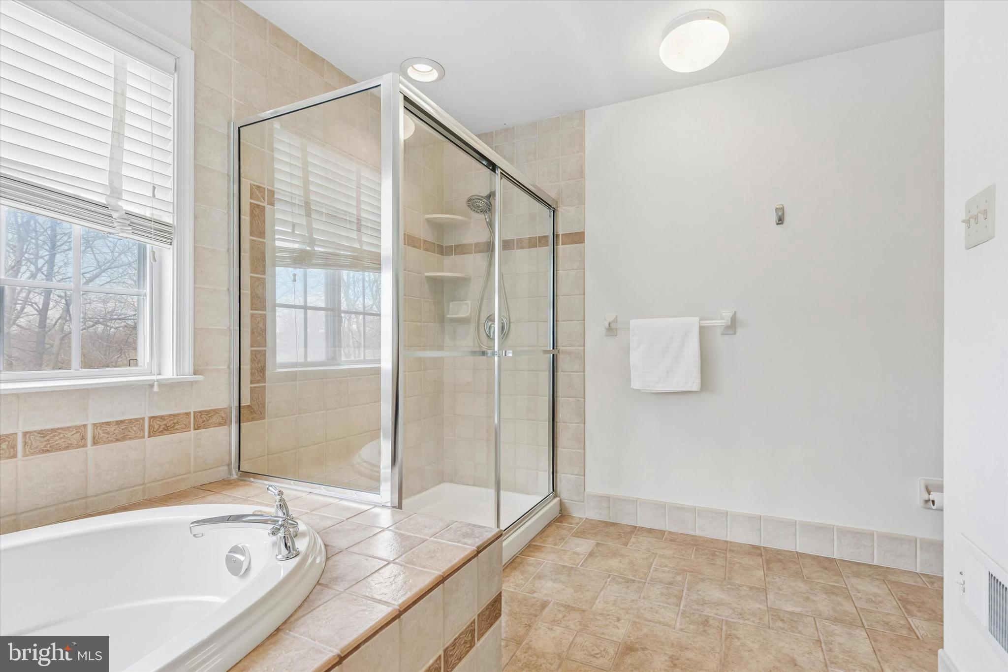 PENLLYN GREENE - Residential