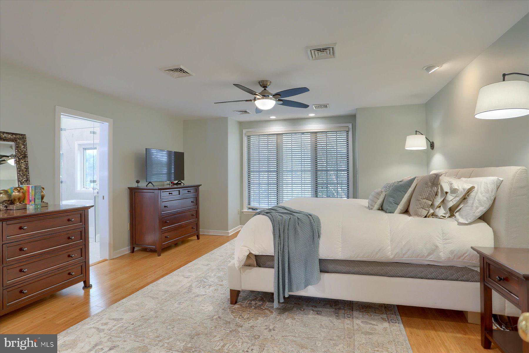 STONEY RUN - Residential