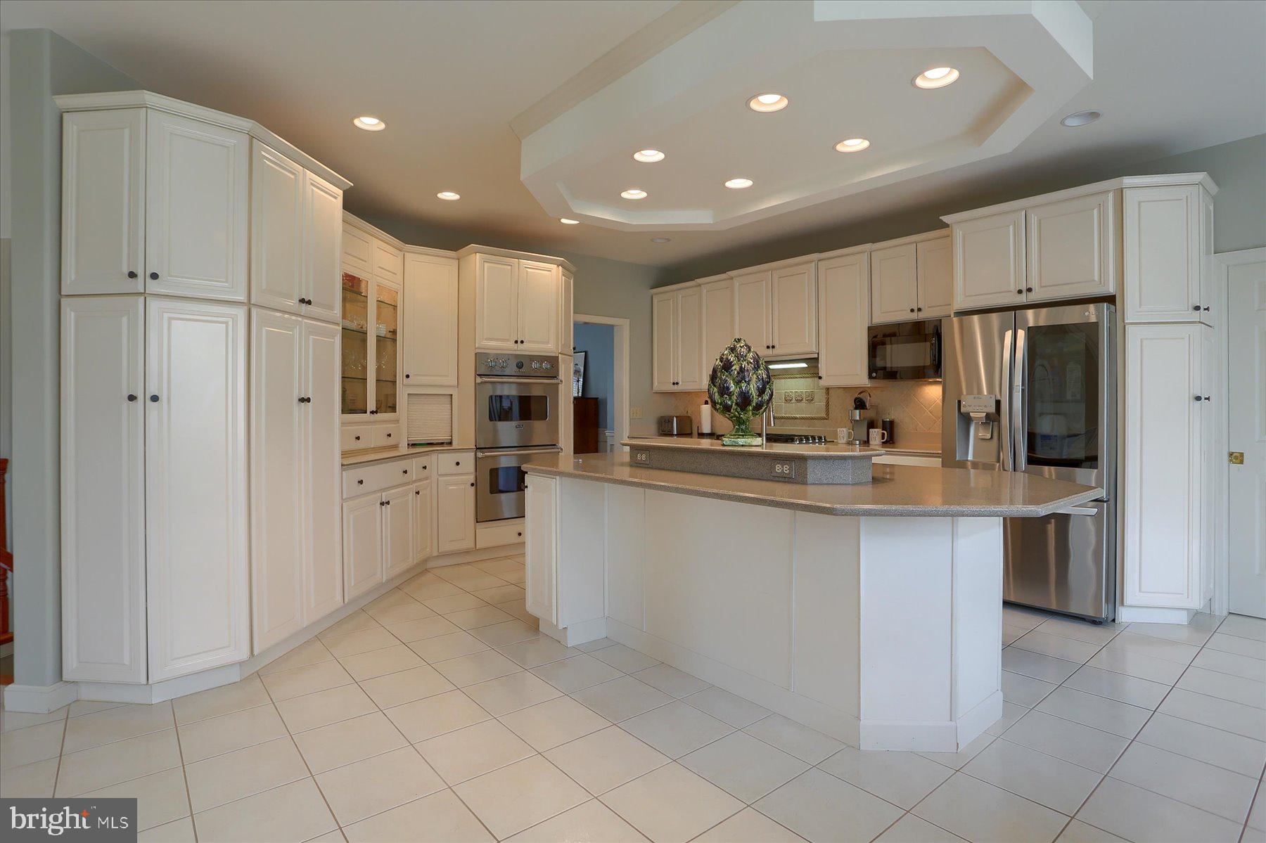 STONEY RUN - Residential