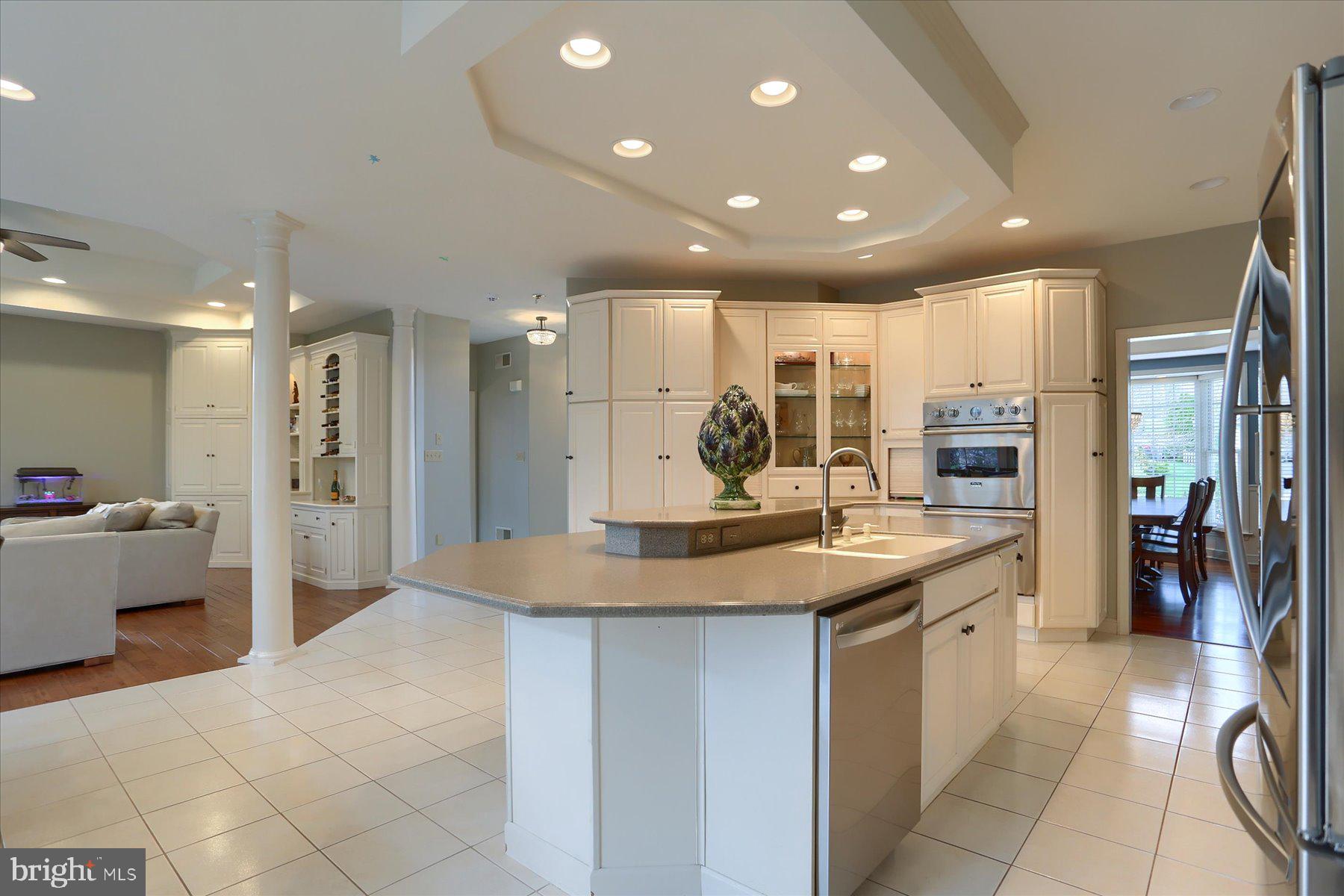 STONEY RUN - Residential