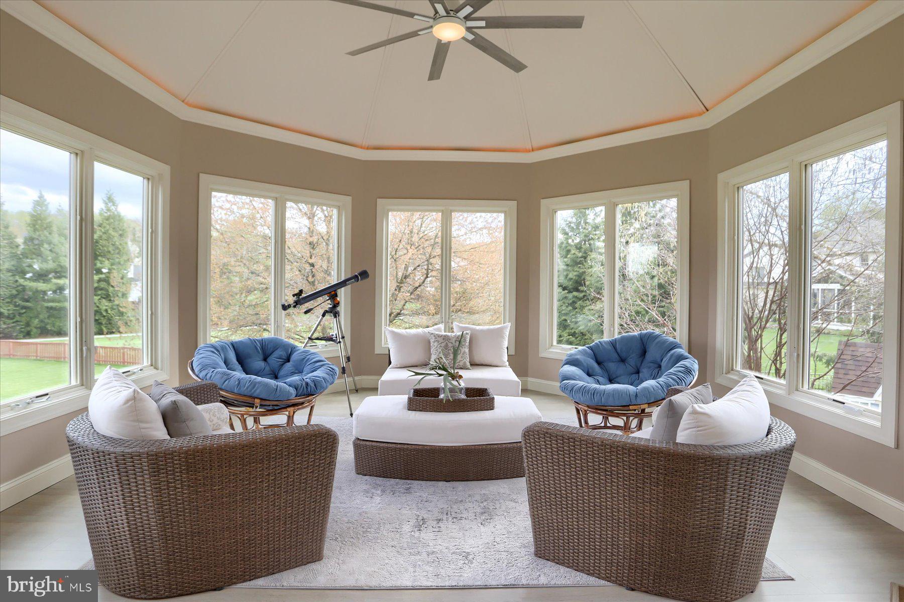 STONEY RUN - Residential