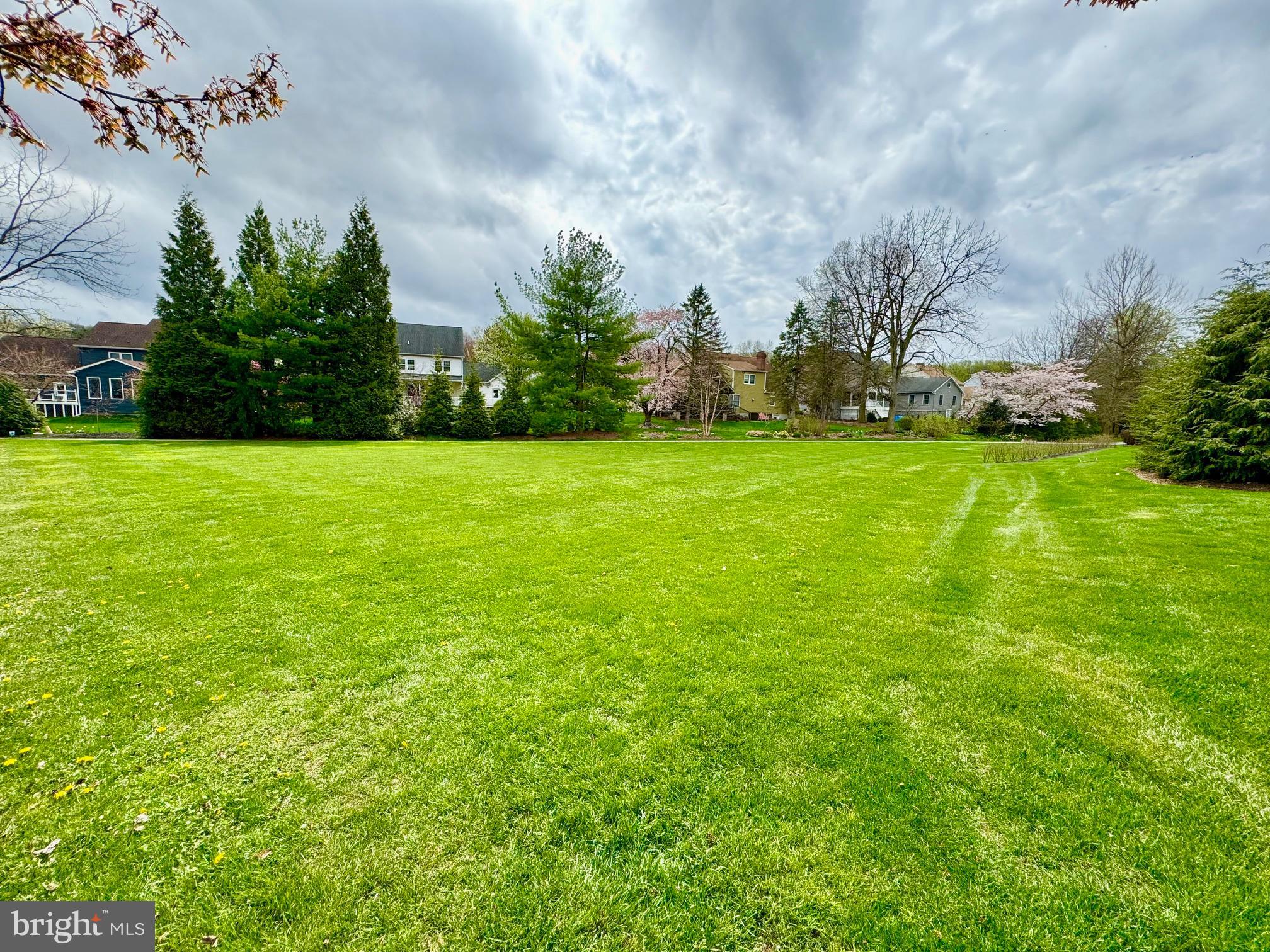 STONEY RUN - Residential