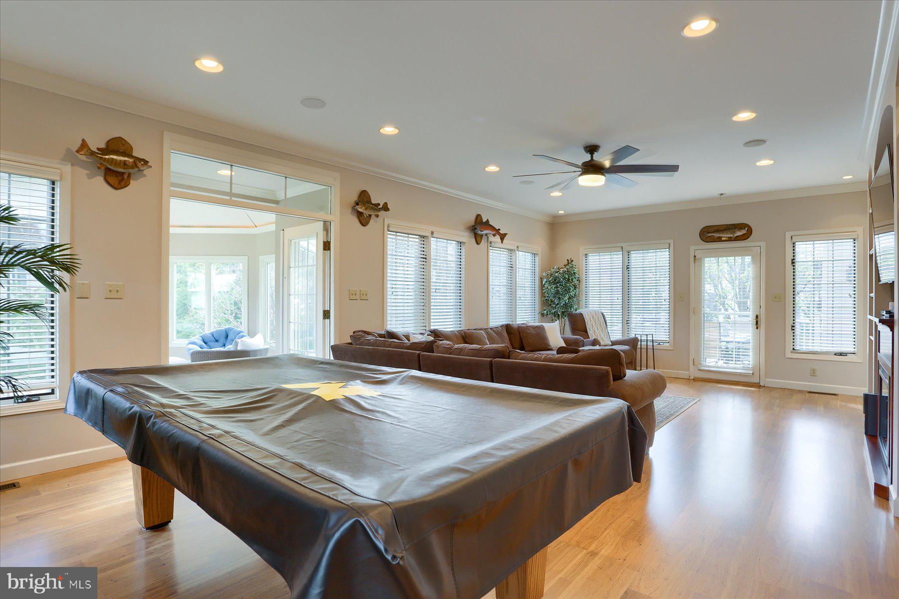 STONEY RUN - Residential