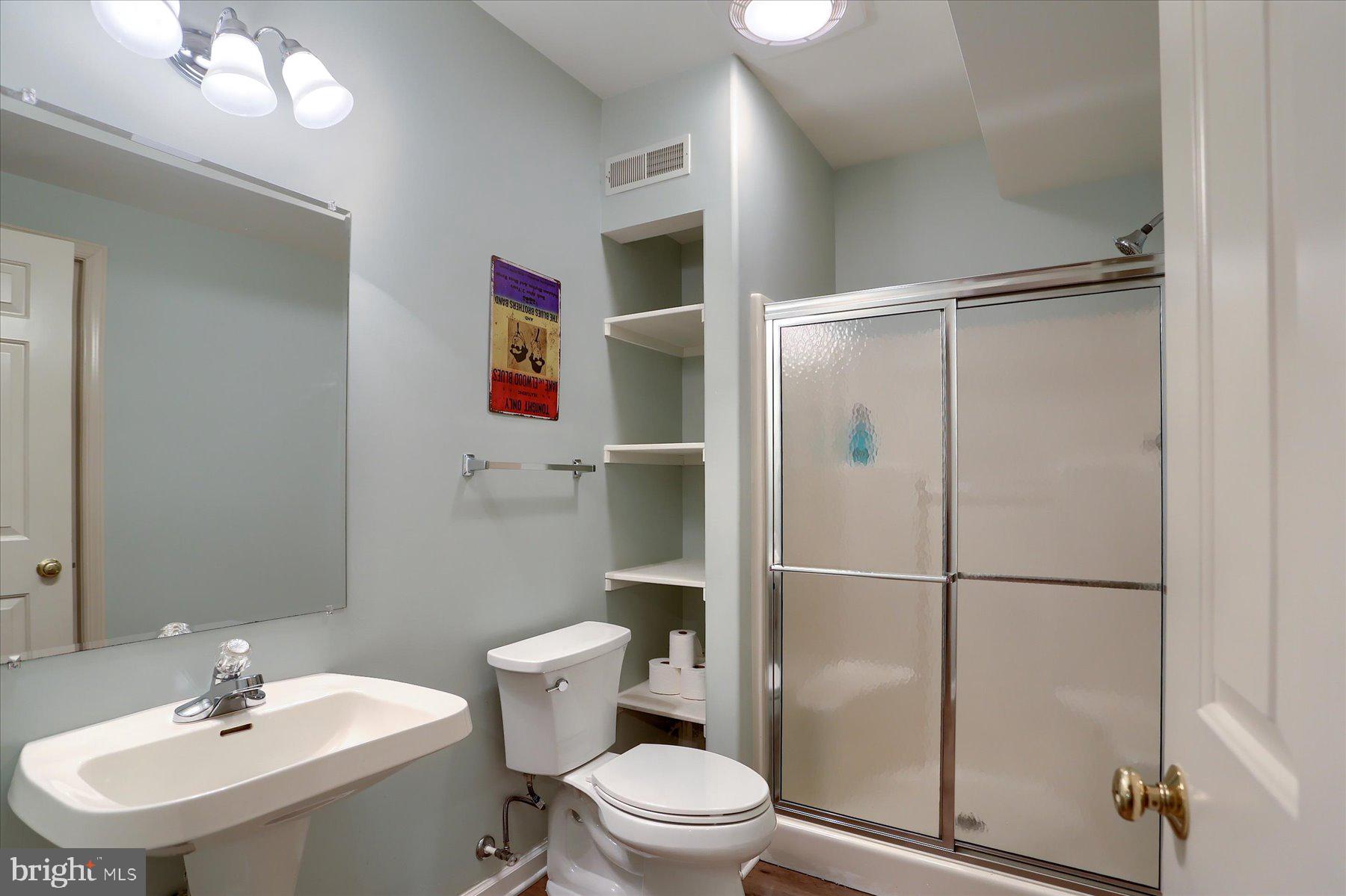 STONEY RUN - Residential