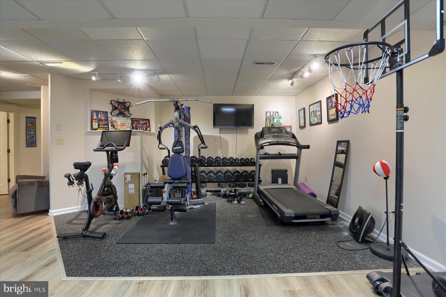 STONEY RUN - Residential