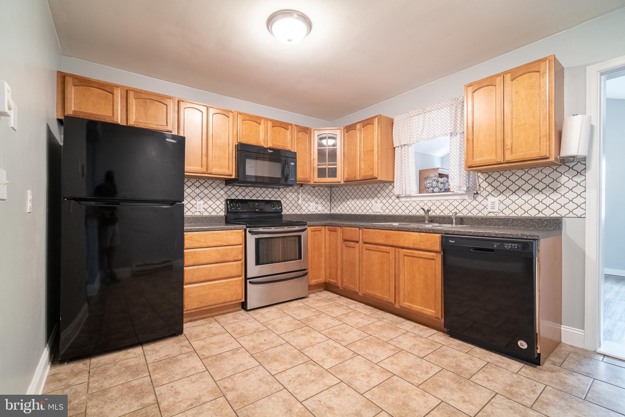 LOWER WINDSOR TWP - Residential