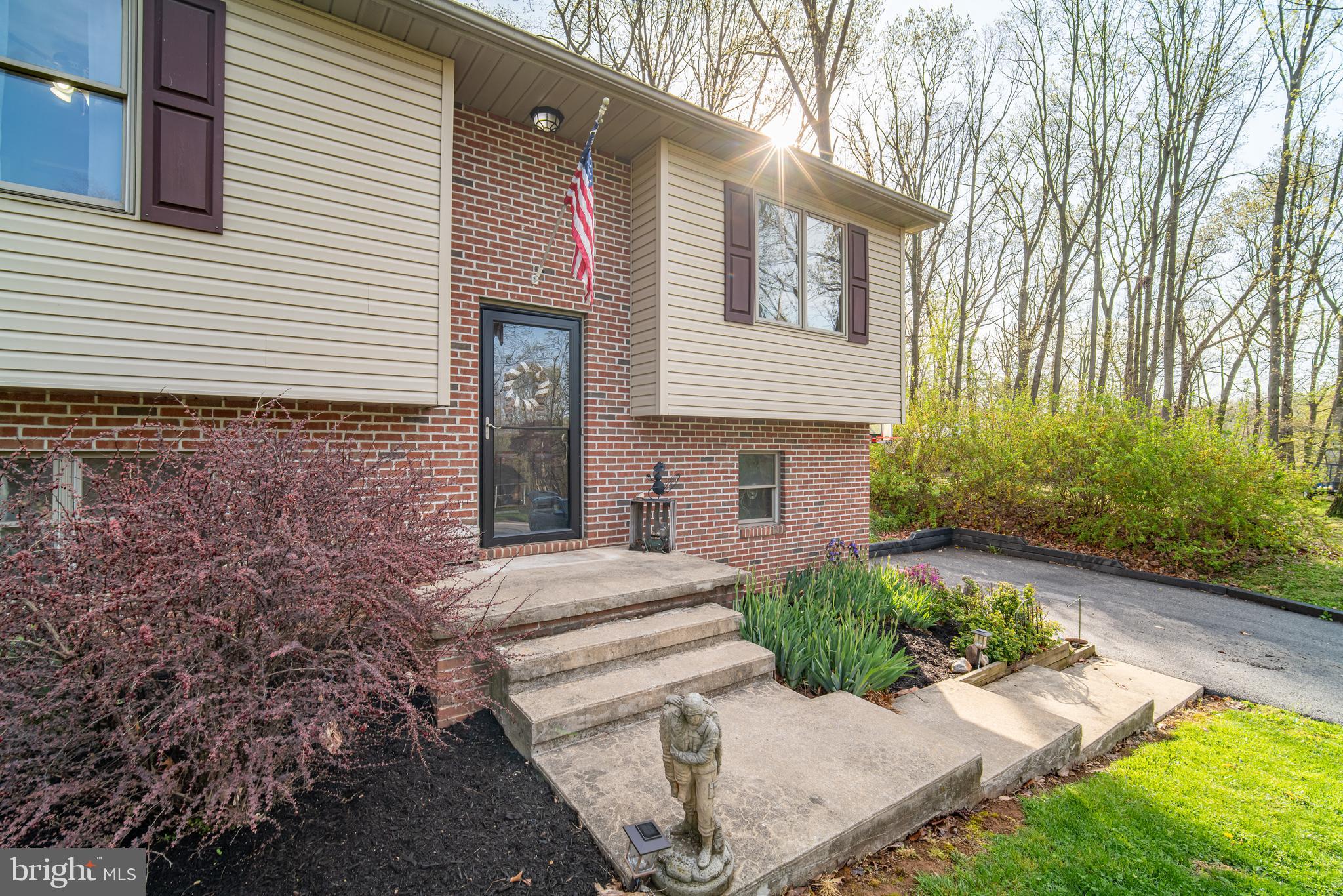 LOWER WINDSOR TWP - Residential