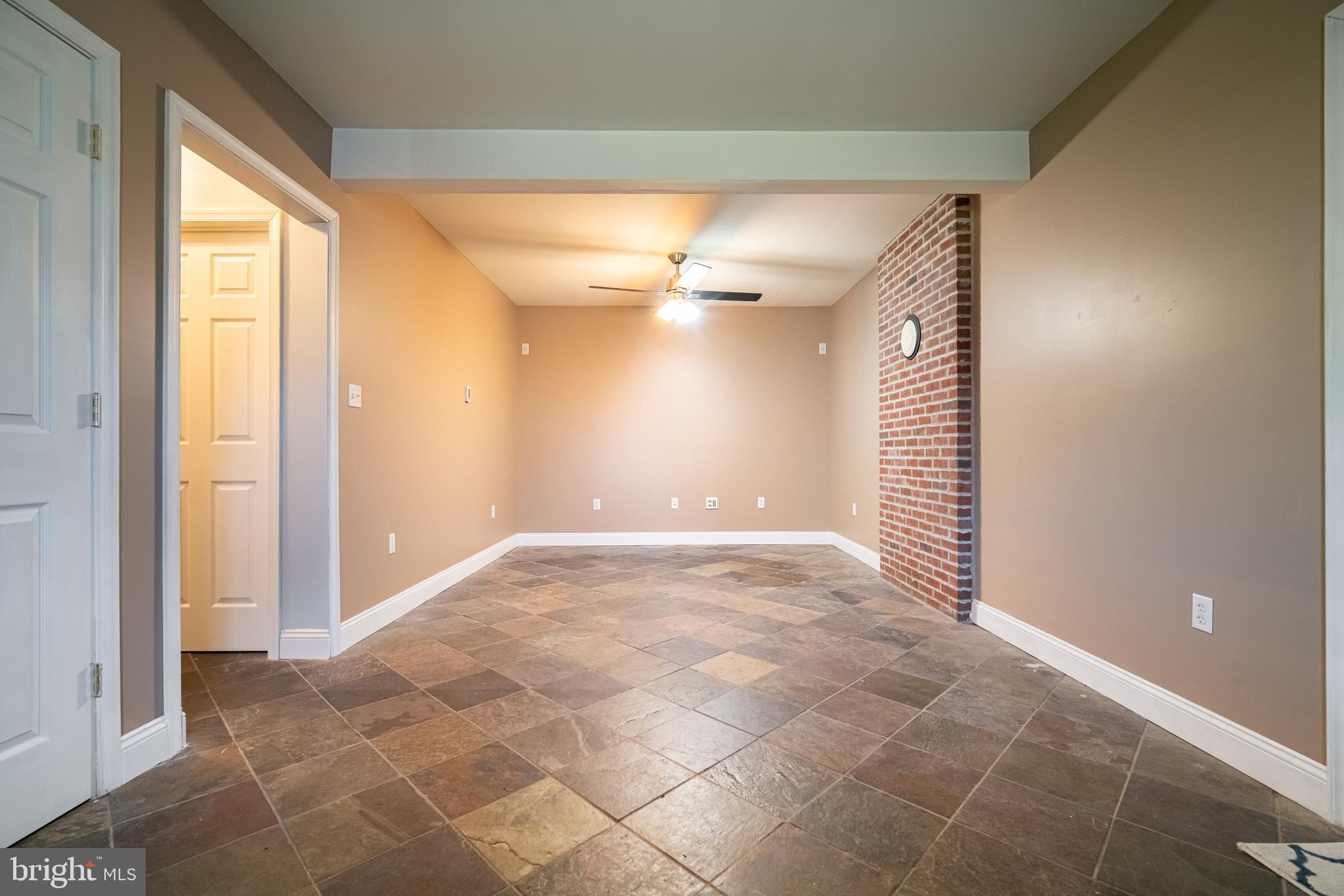 LOWER WINDSOR TWP - Residential