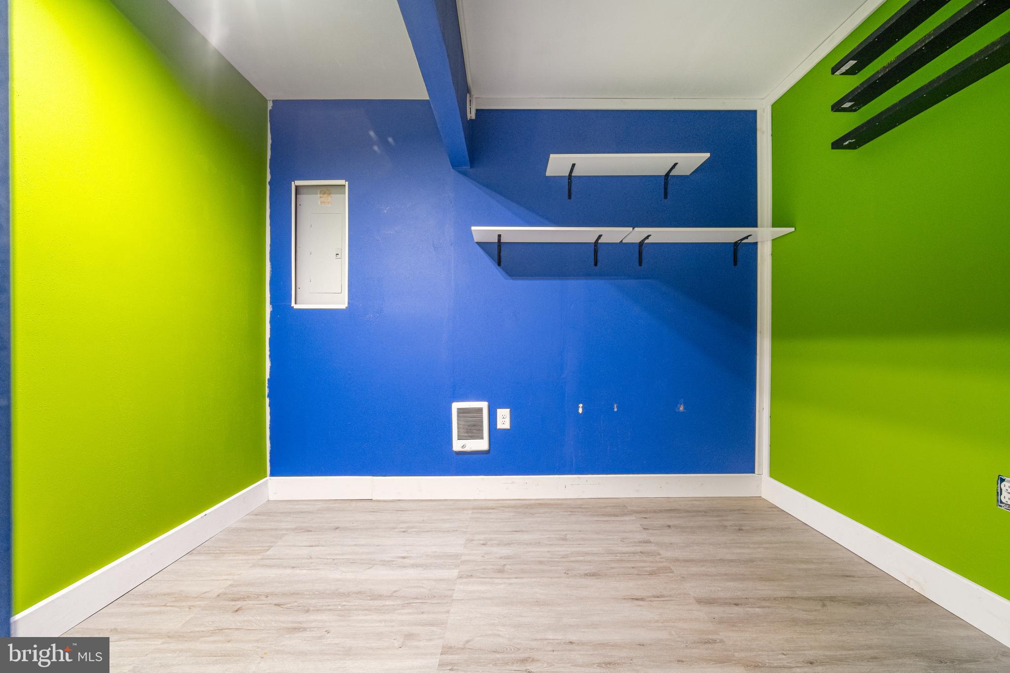 LOWER WINDSOR TWP - Residential