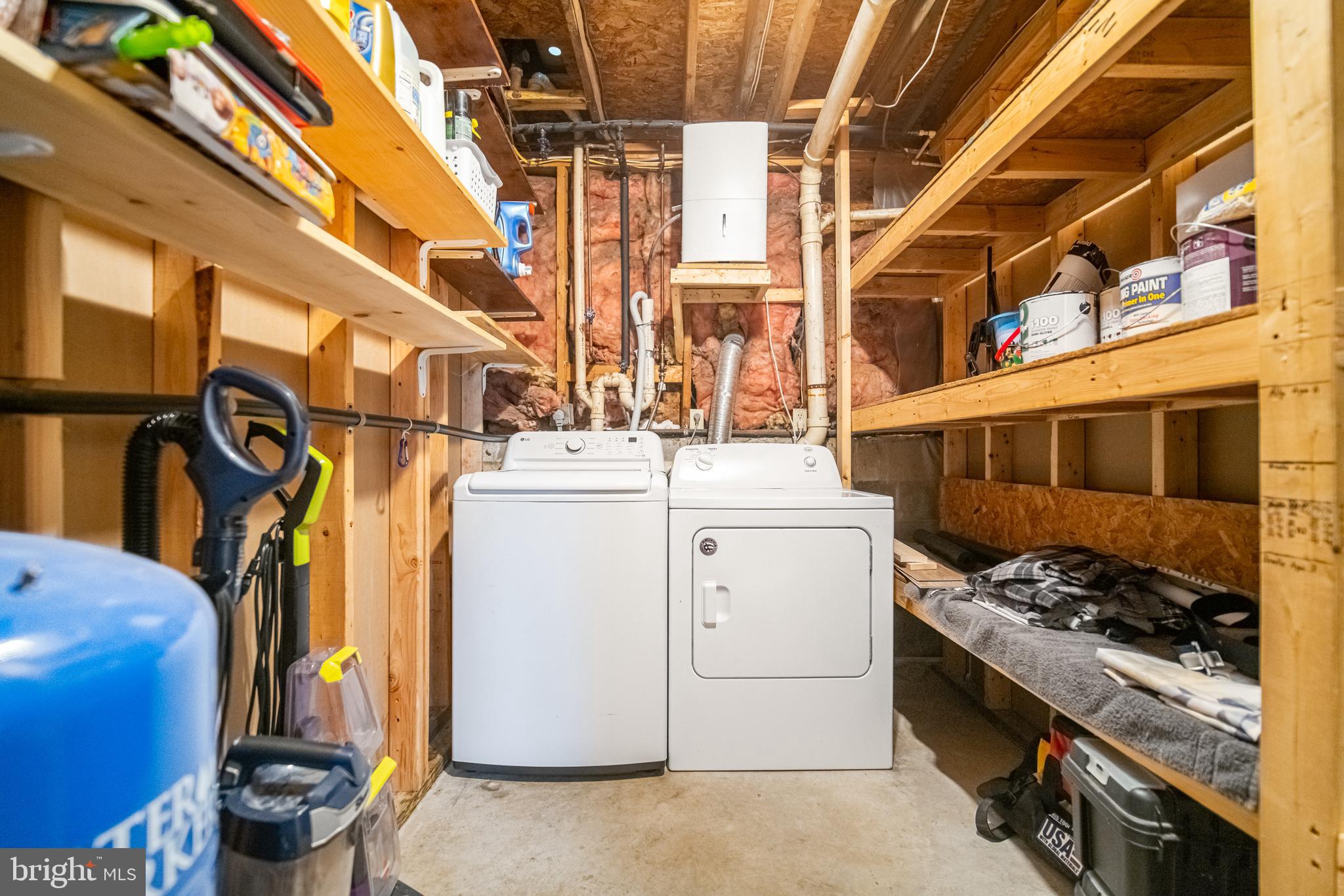 LOWER WINDSOR TWP - Residential