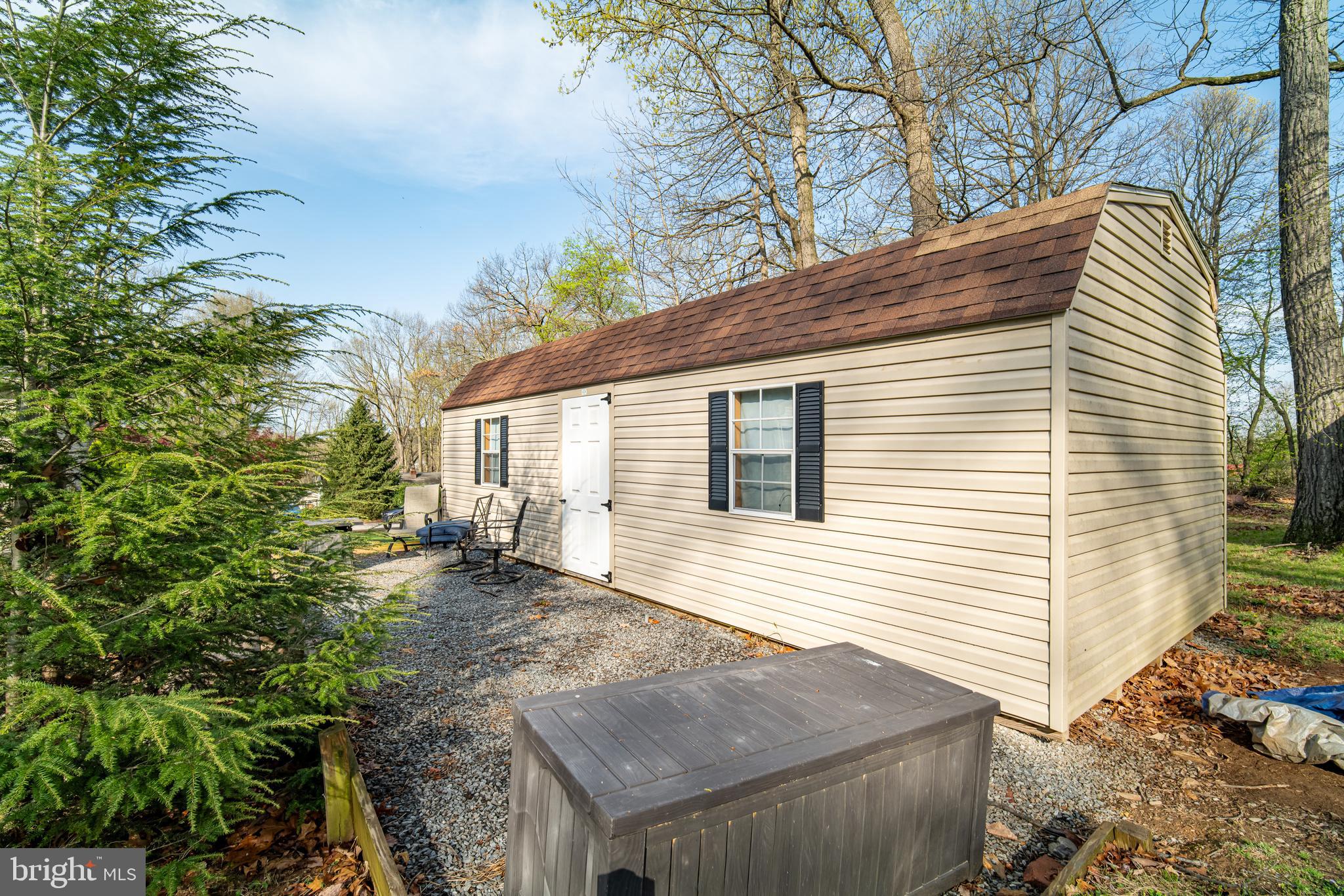 LOWER WINDSOR TWP - Residential