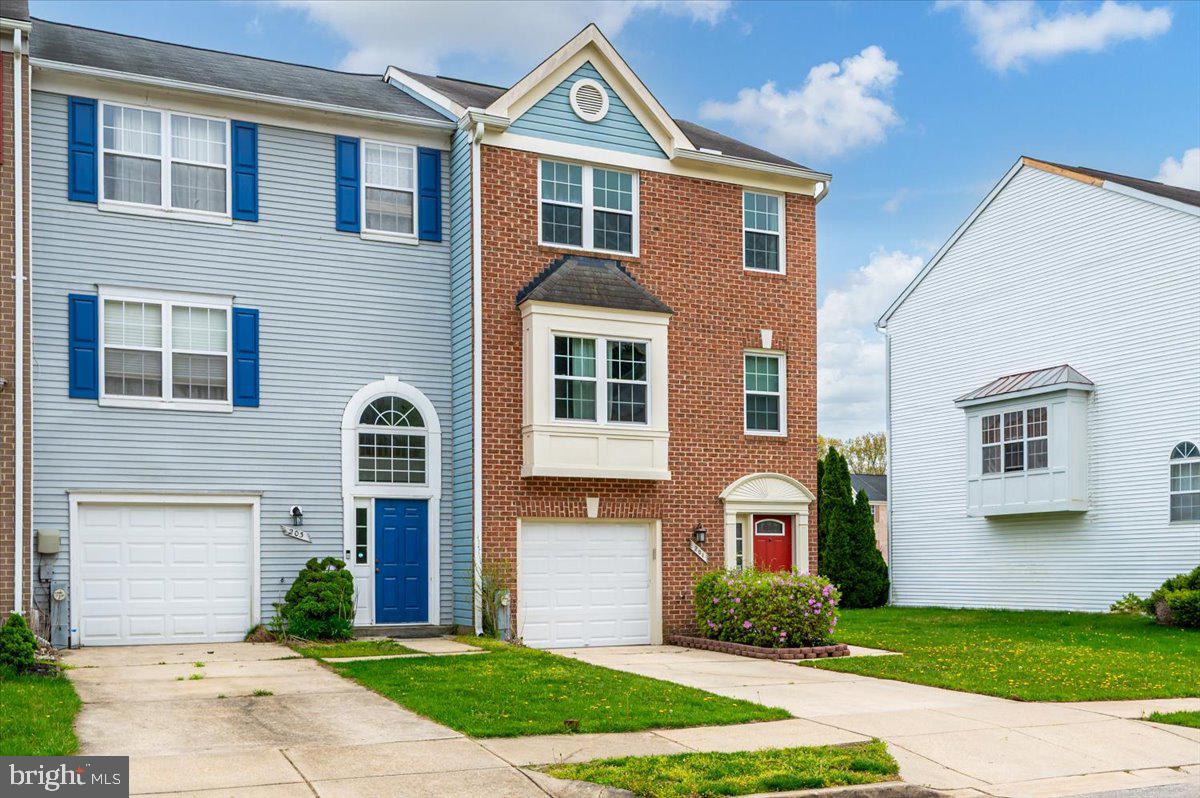 SEVEN OAKS - Residential