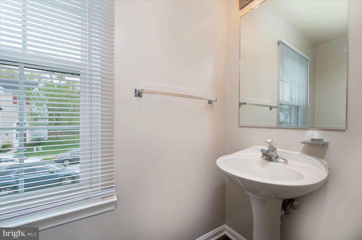 SEVEN OAKS - Residential