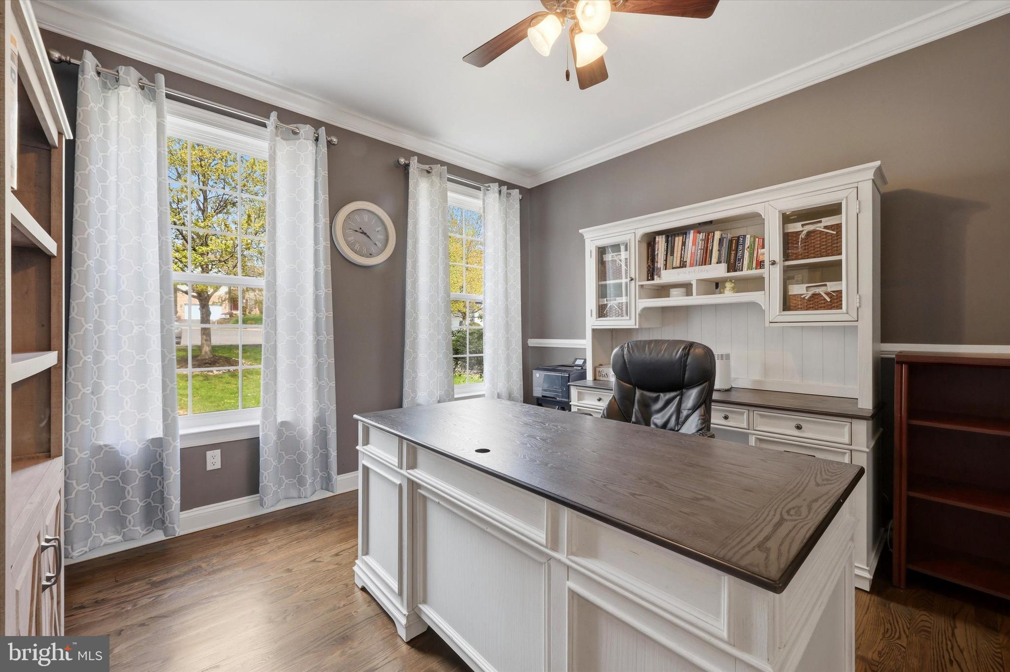 WOODLAND HOLW - Residential