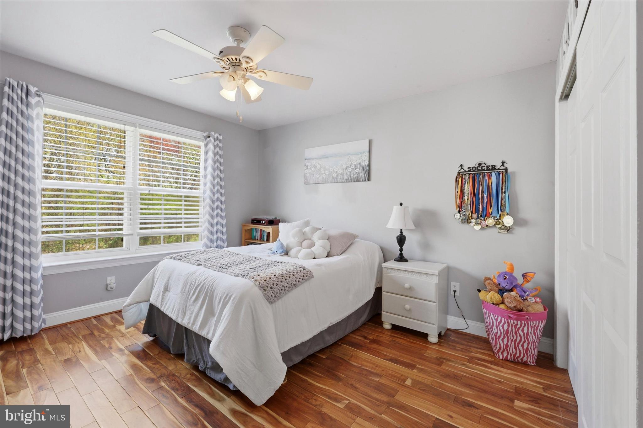 WOODLAND HOLW - Residential