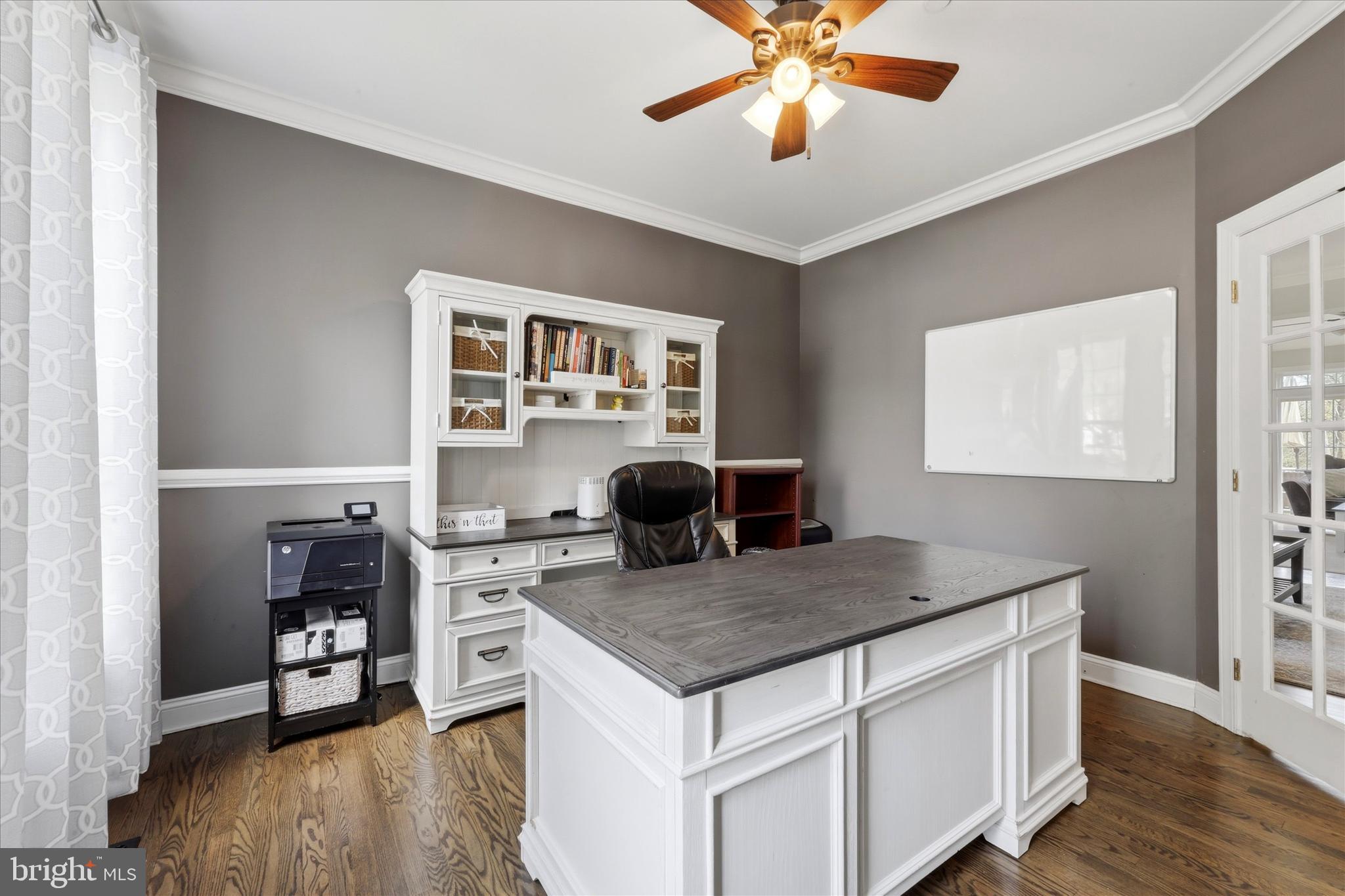 WOODLAND HOLW - Residential