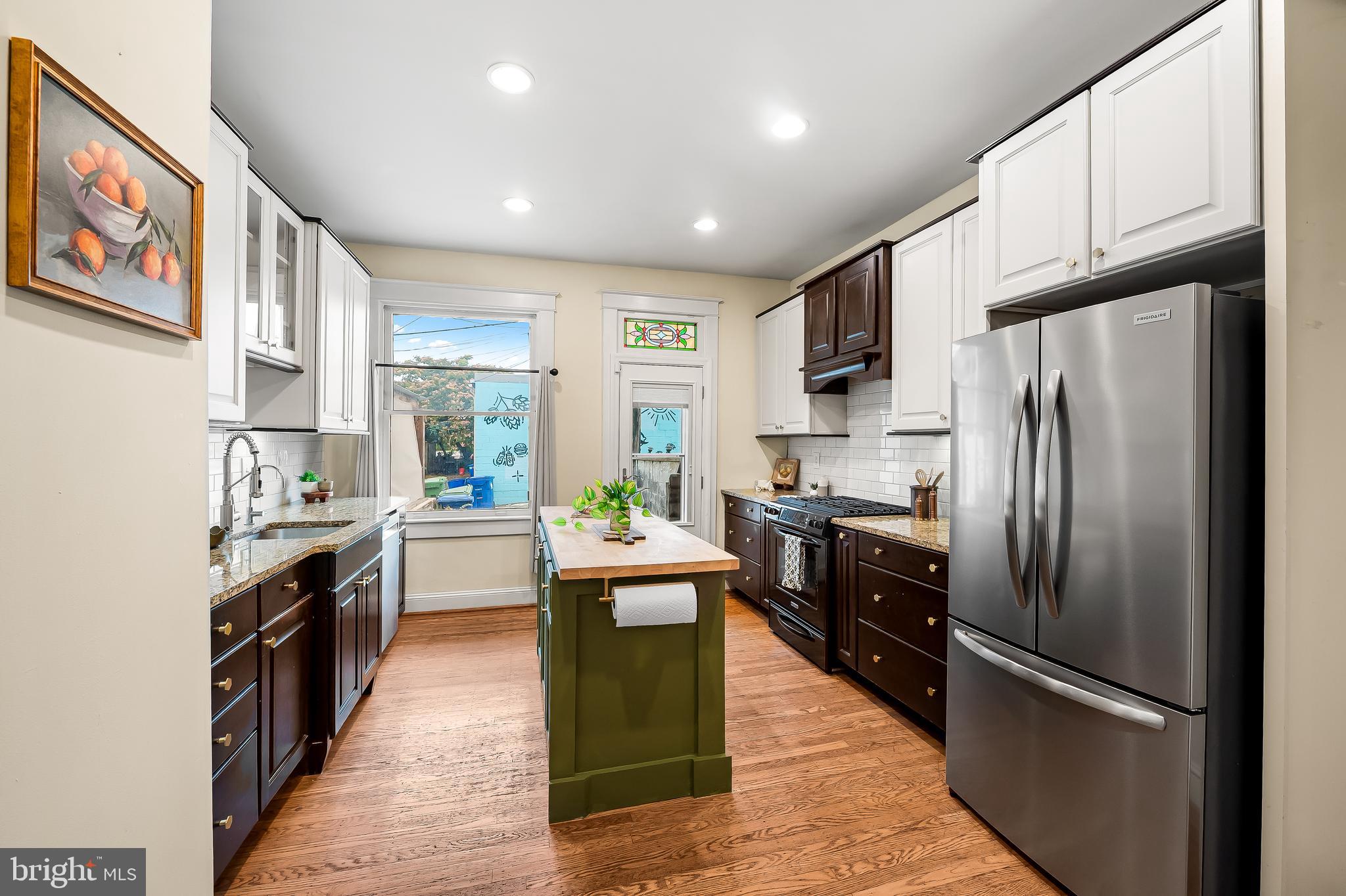 BREWERS HILL - Residential