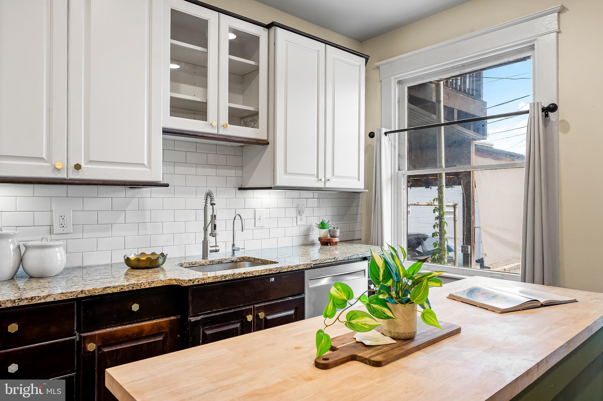 BREWERS HILL - Residential