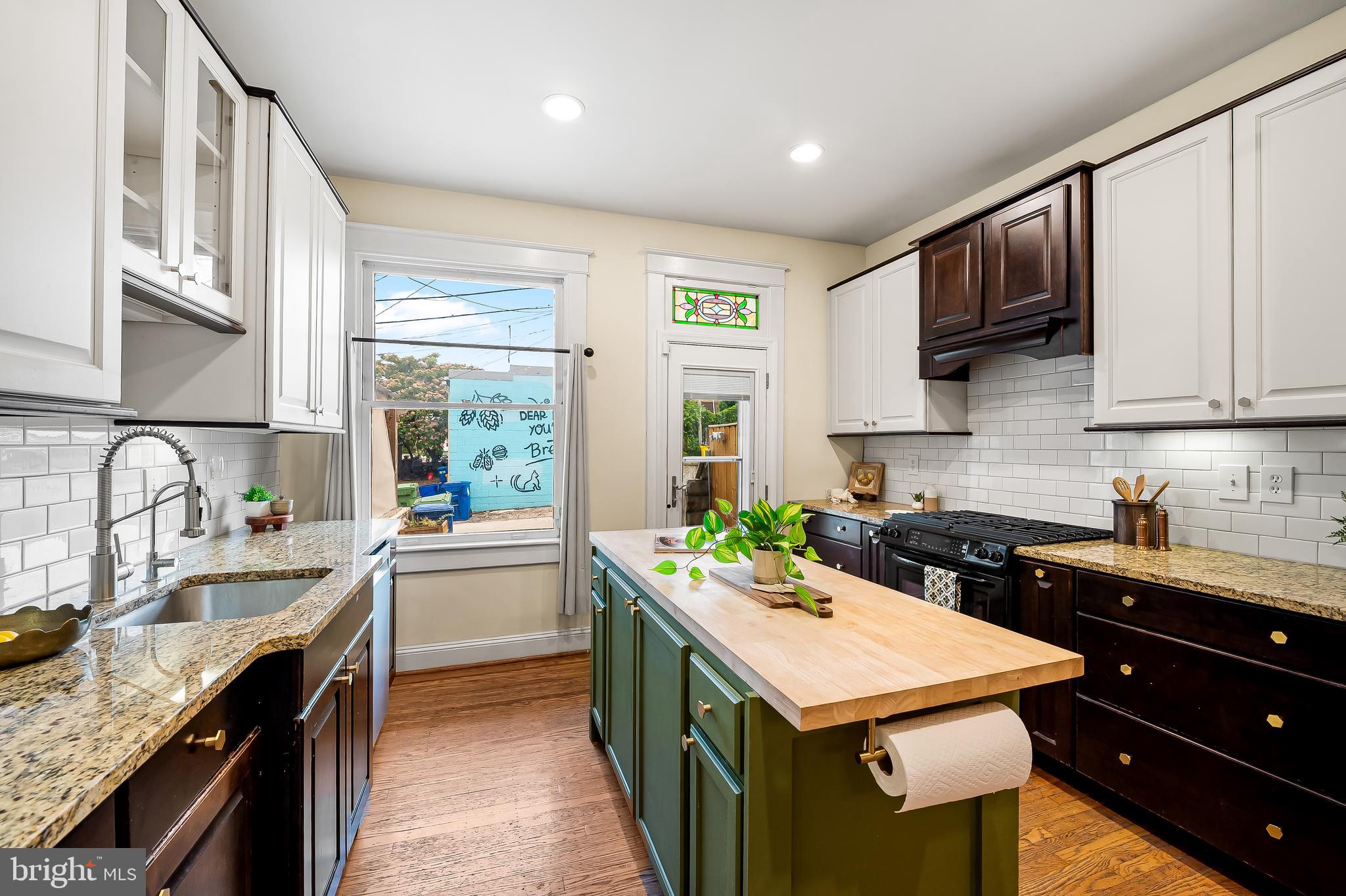 BREWERS HILL - Residential