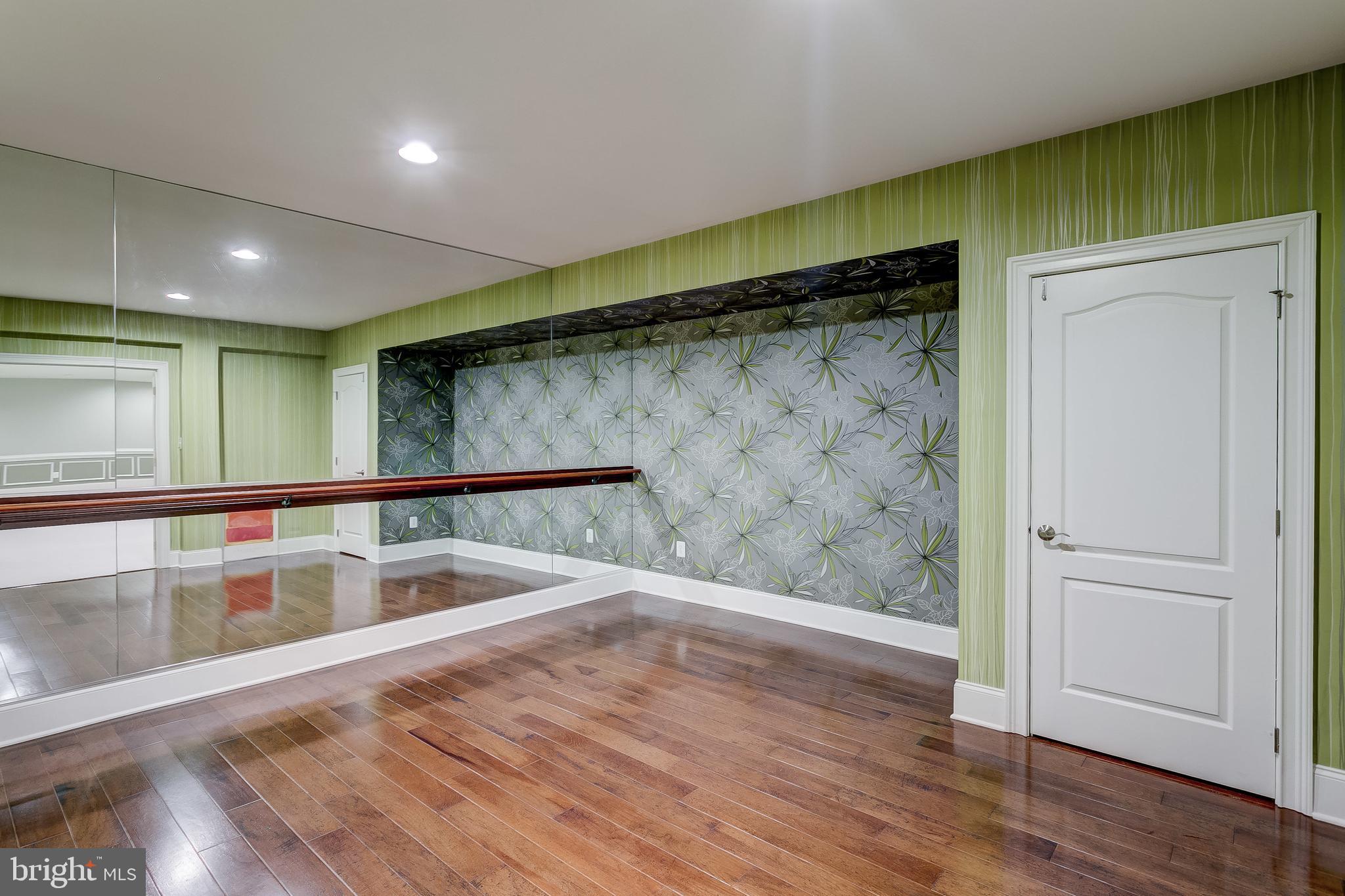 PATUXENT CHASE - Residential