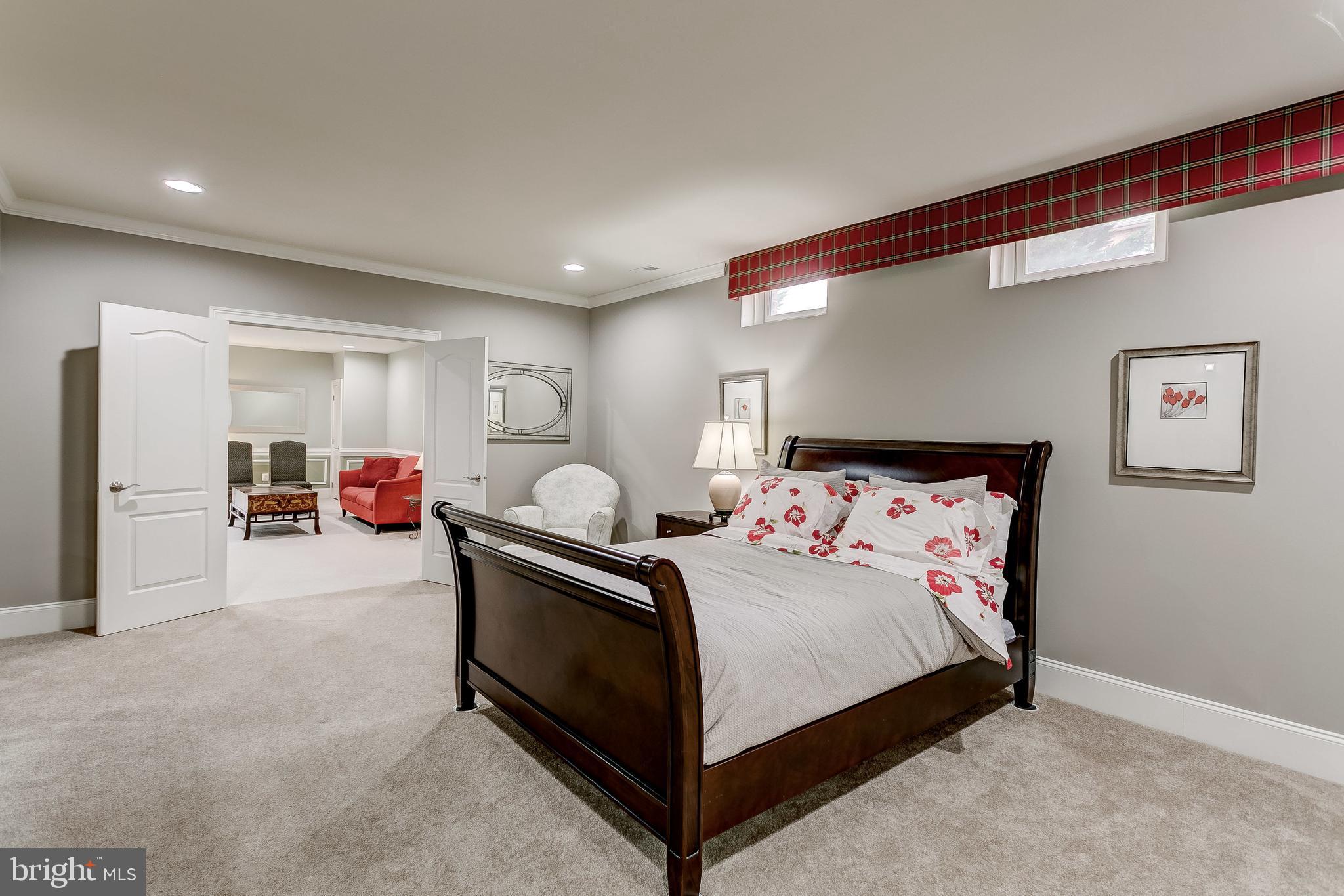 PATUXENT CHASE - Residential