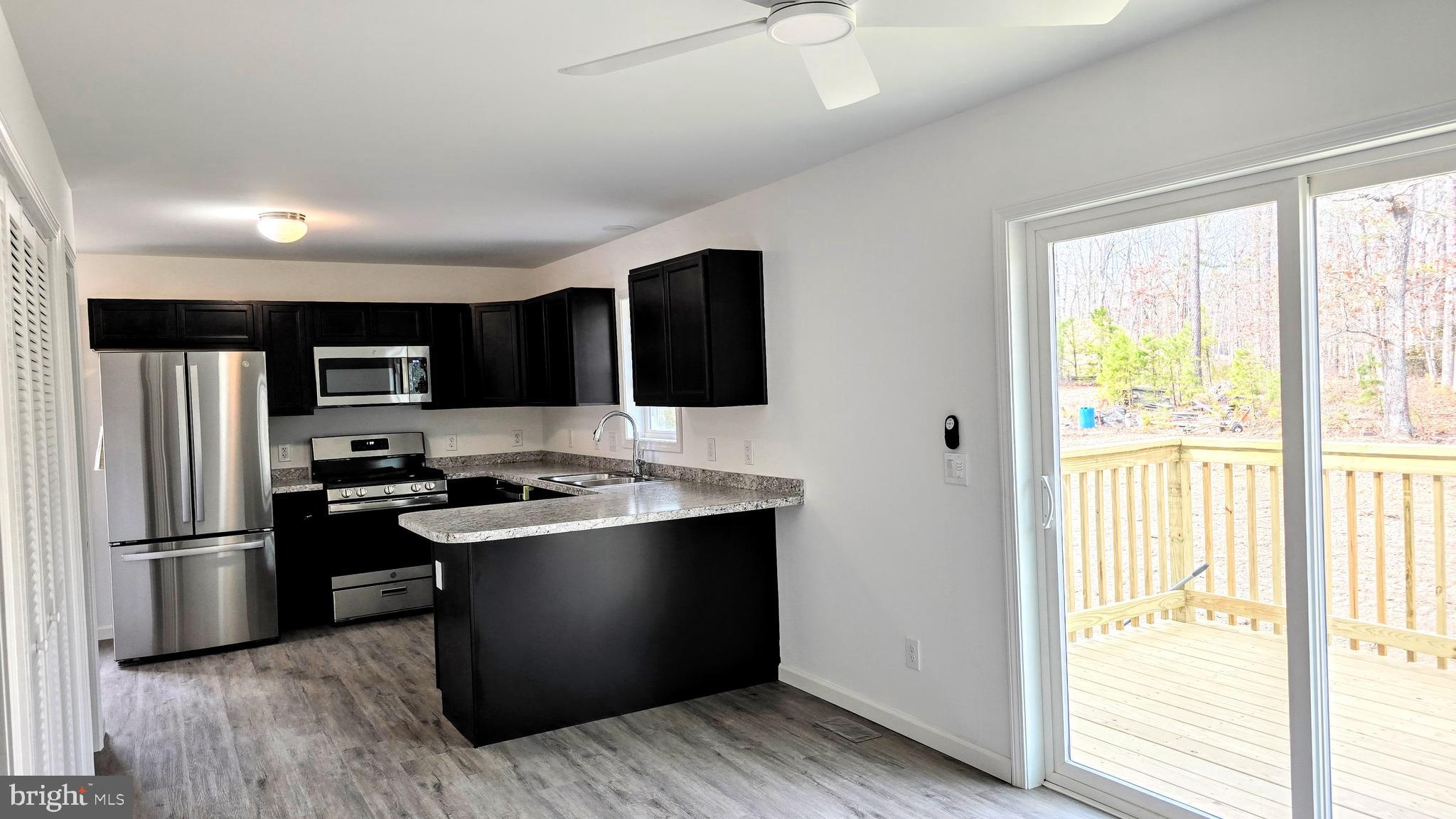 653 WEYMOUTH RD.