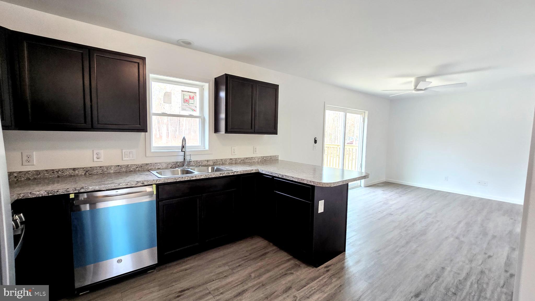 653 WEYMOUTH RD.