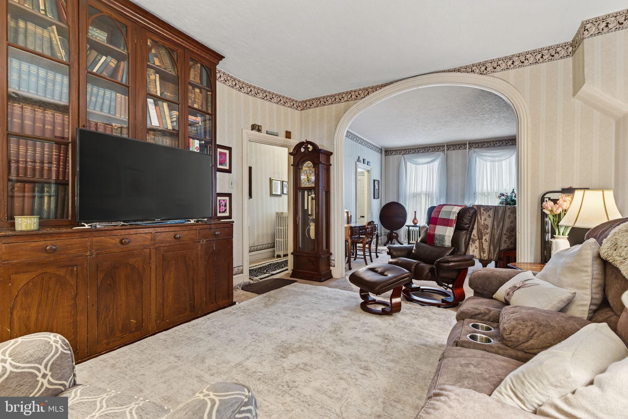 COLUMBIA - Residential