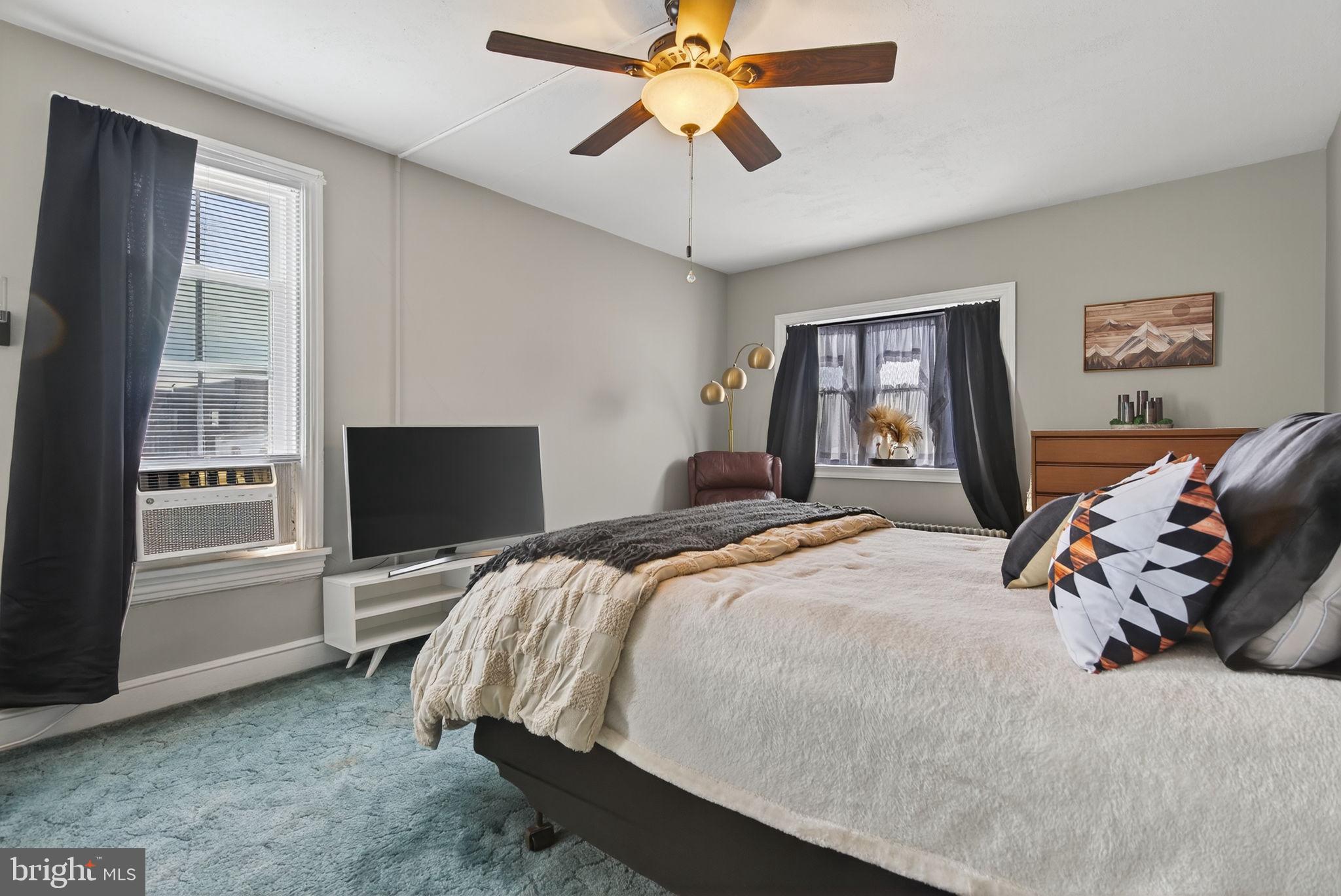 COLUMBIA - Residential