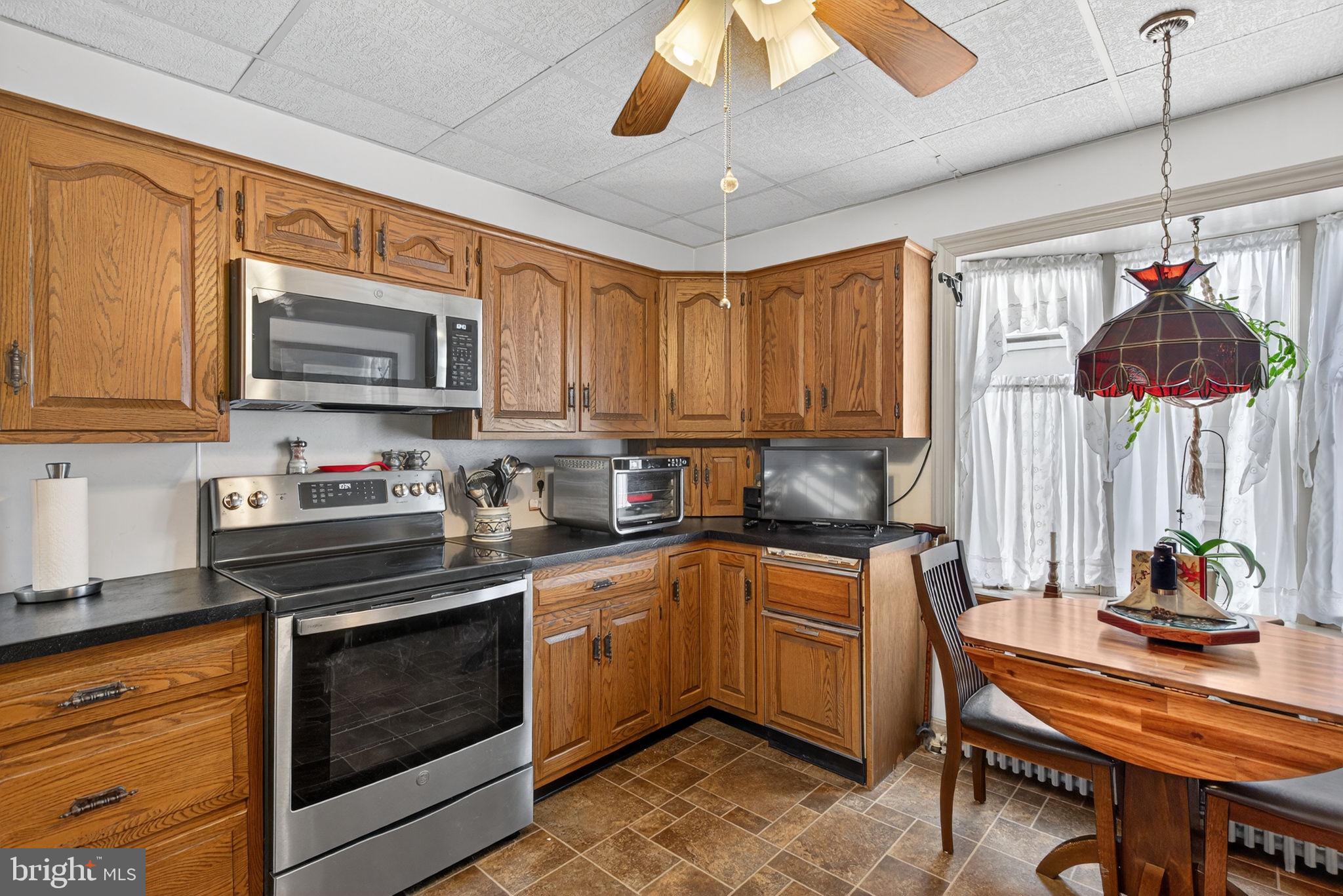 COLUMBIA - Residential