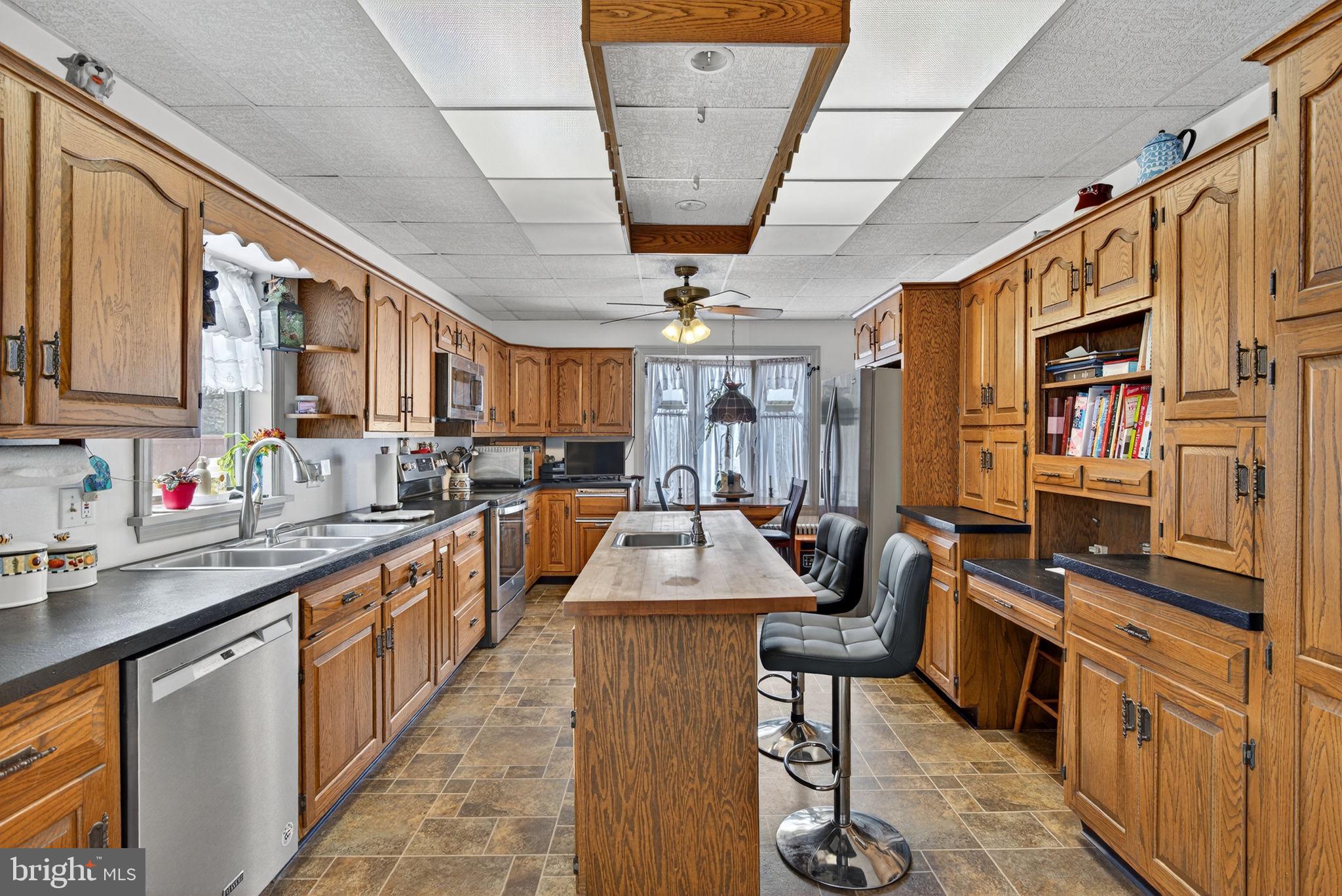 COLUMBIA - Residential