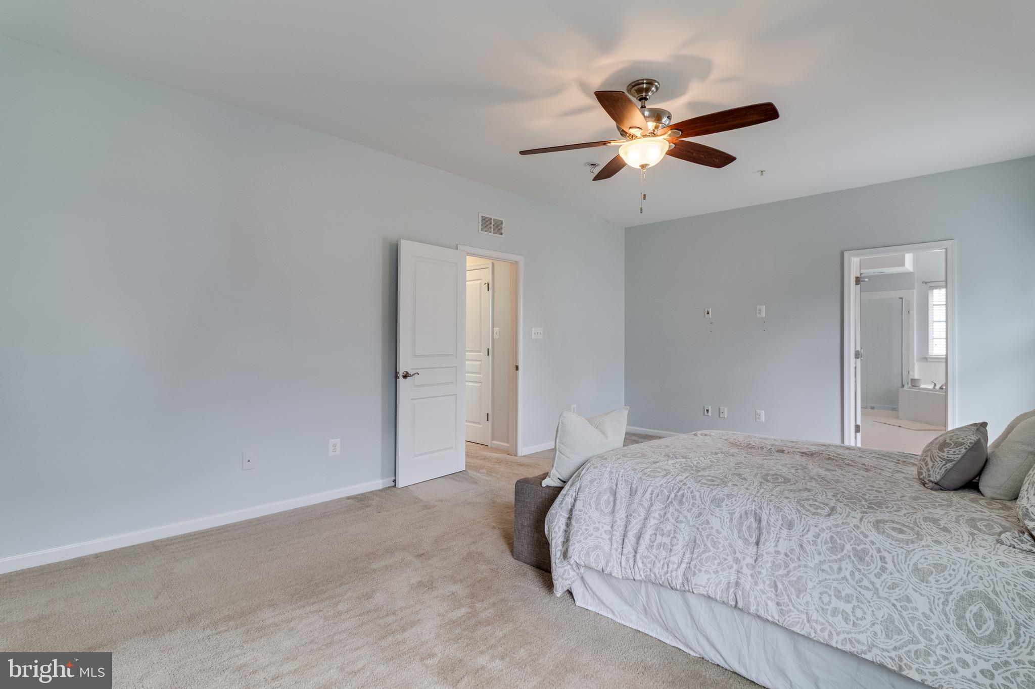 WOODLAND PARK AT WILDEWOOD - Residential